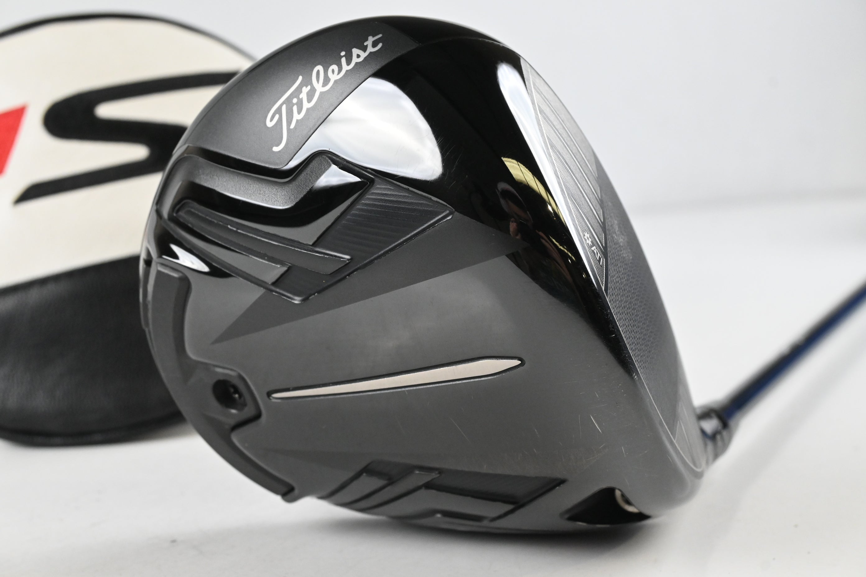 Titleist TSi3 Driver / 10 Degree / Regular Flex Fujikura Ventus Blue 5 Velocore
