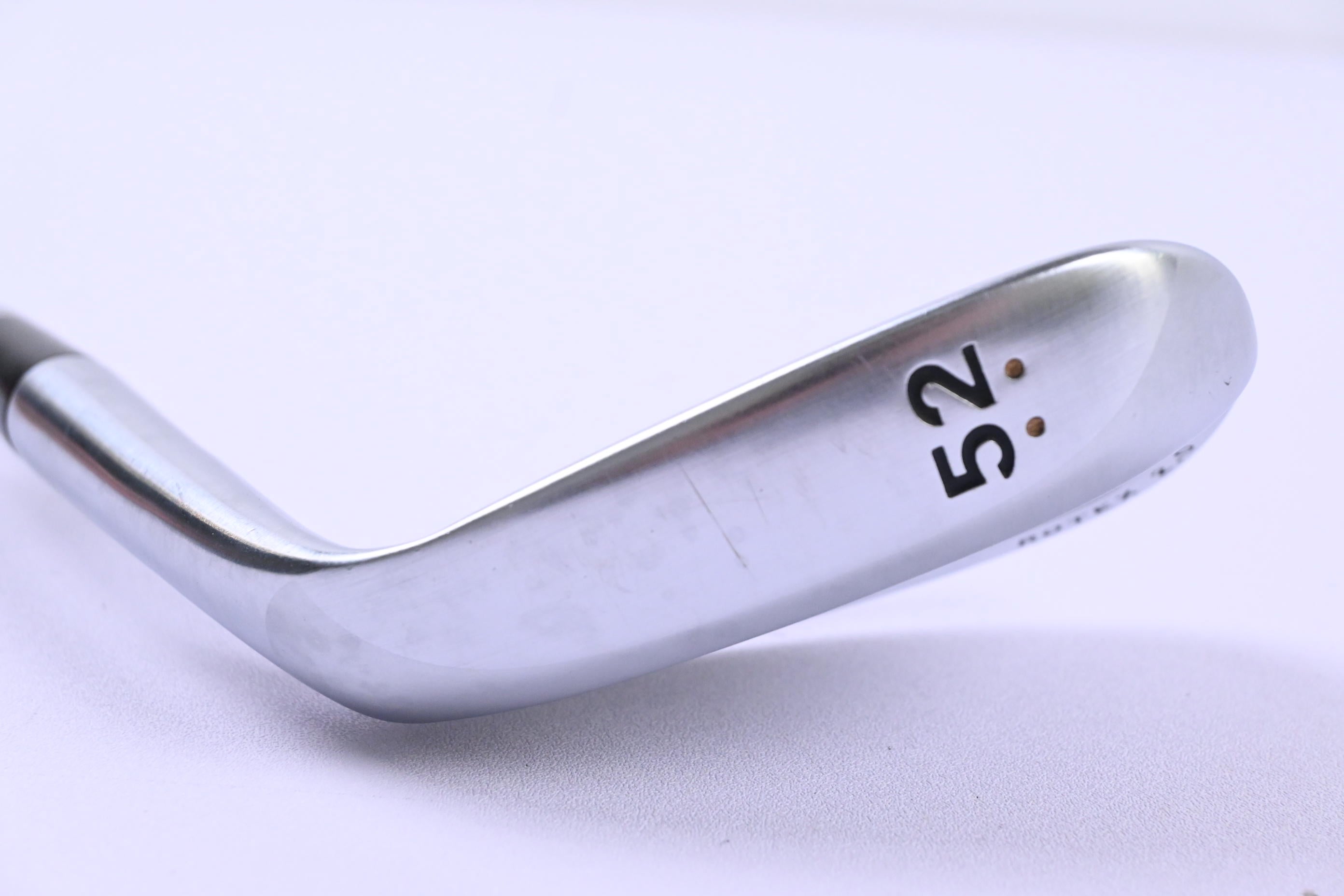 Left Hand Cleveland 588 RTX 2.0 Gap Wedge / 52 Degree / Stiff Flex Hi-Rev 125