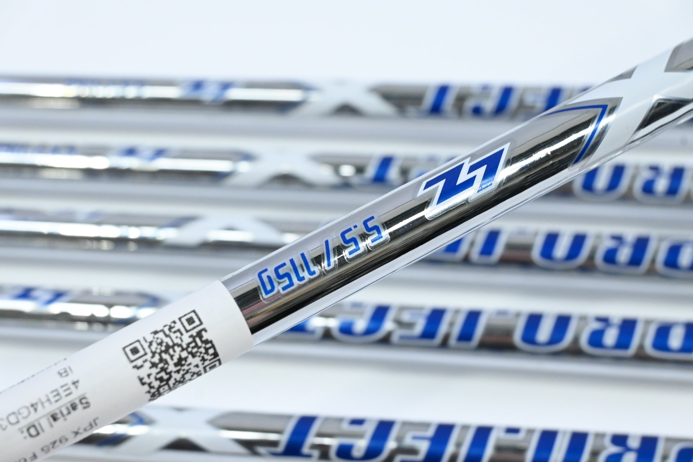 Left Hand Mizuno JPX 925 Forged Irons / 6-PW+GW / Regular Plus Flex Project X