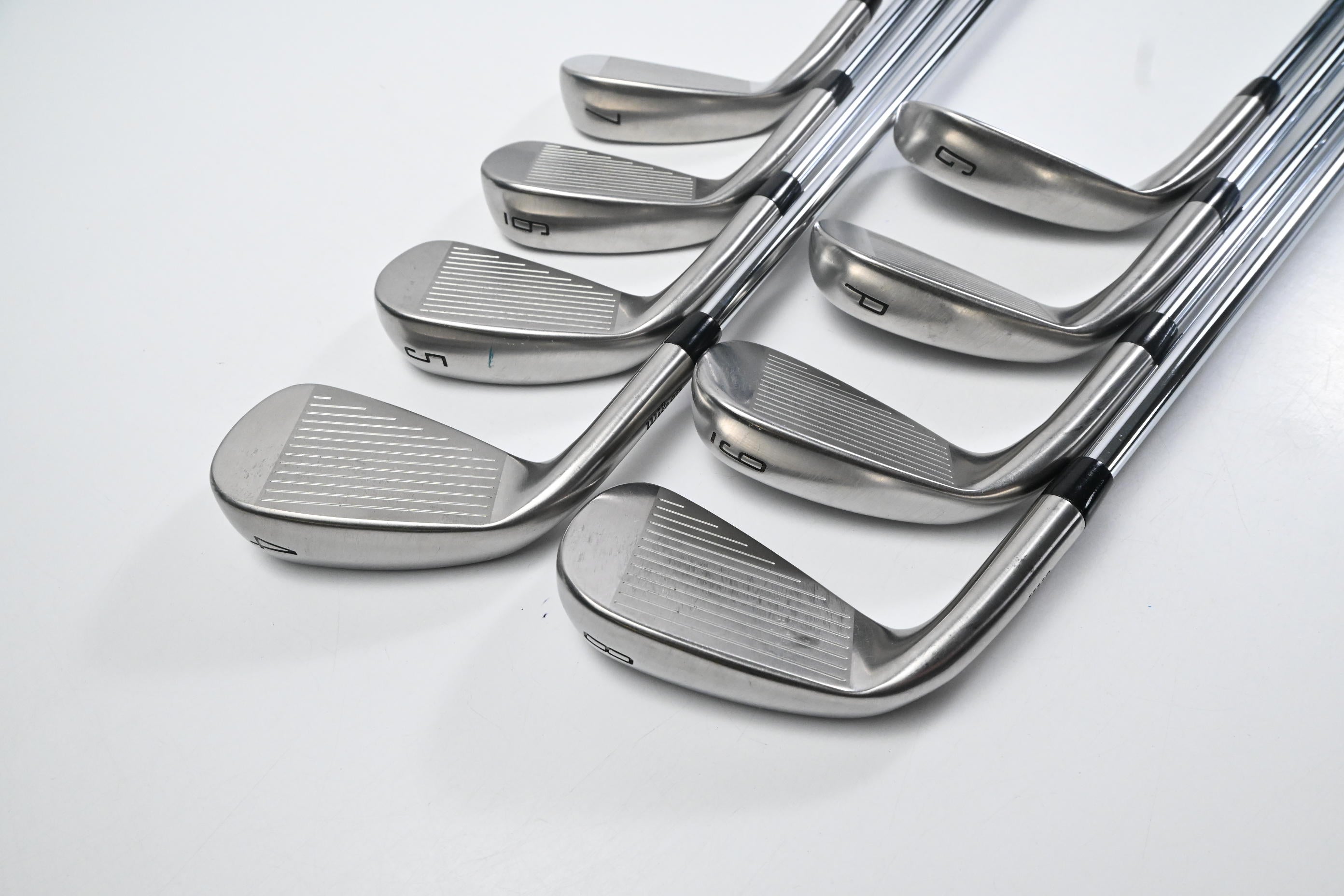 Wilson DYNAPWR Irons / 4-PW+GW / Stiff Flex KBS Tour Lite Shafts