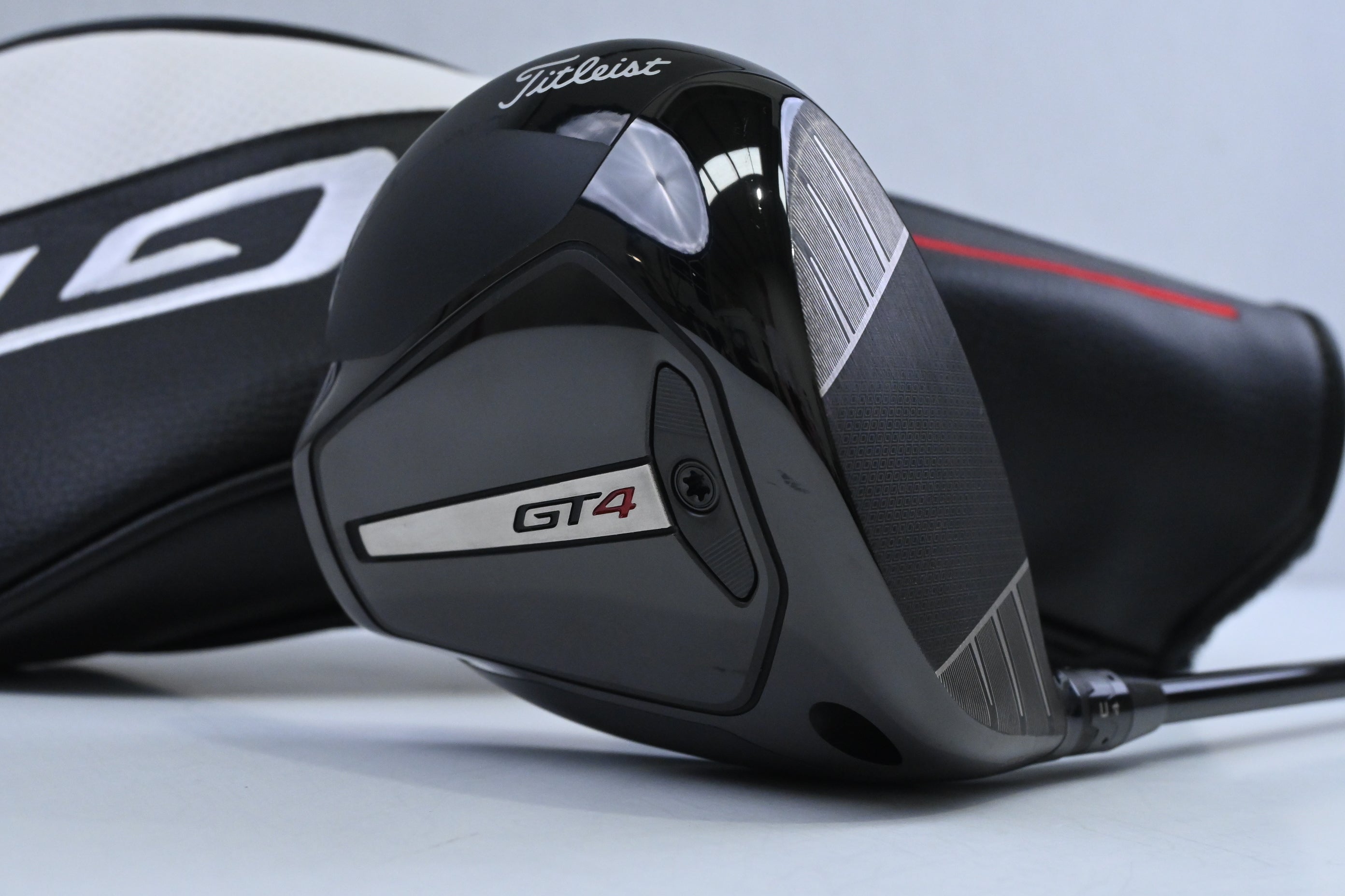Titleist GT4 Driver / 9 Degree / Stiff Flex Tensei AV Blue 55 Shaft