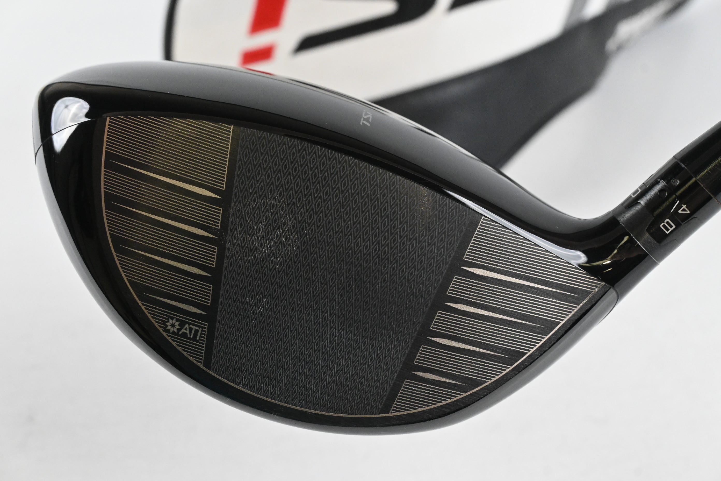 Titleist TSi3 Driver / 10 Degree / Regular Flex Fujikura Ventus Blue 5 Velocore
