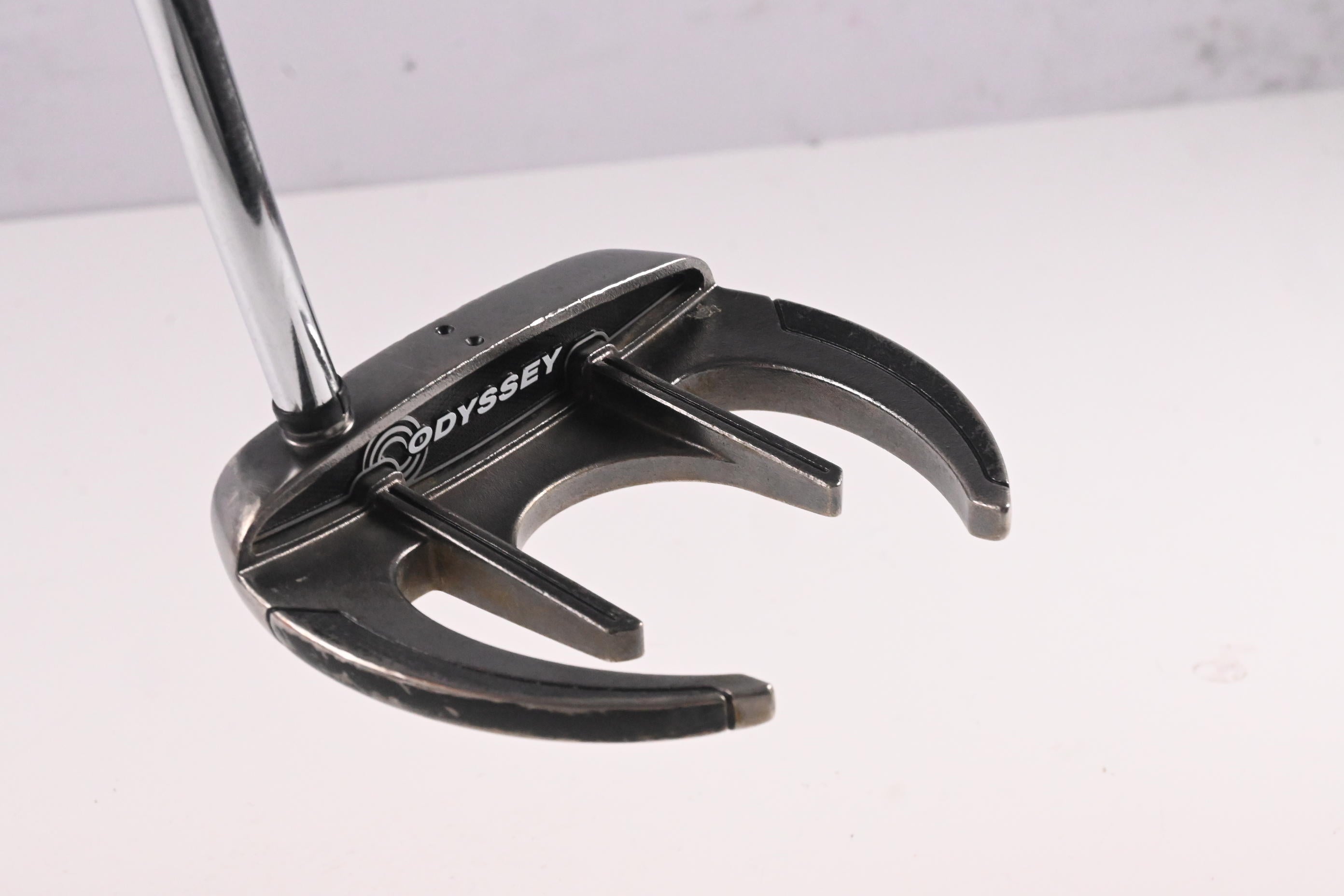 Odyssey White Ice Sabretooth Putter / 33 Inch