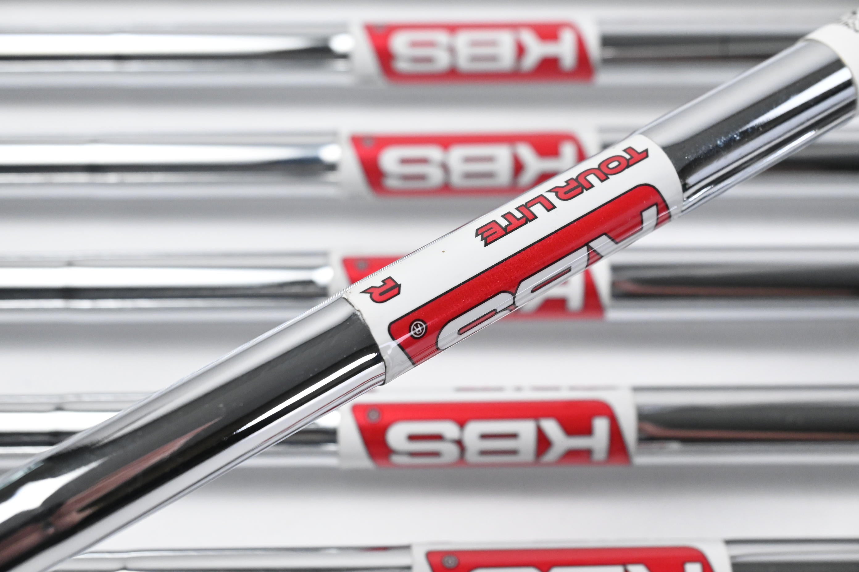 Wilson DYNAPWR Irons / 4-PW+GW / Stiff Flex KBS Tour Lite Shafts