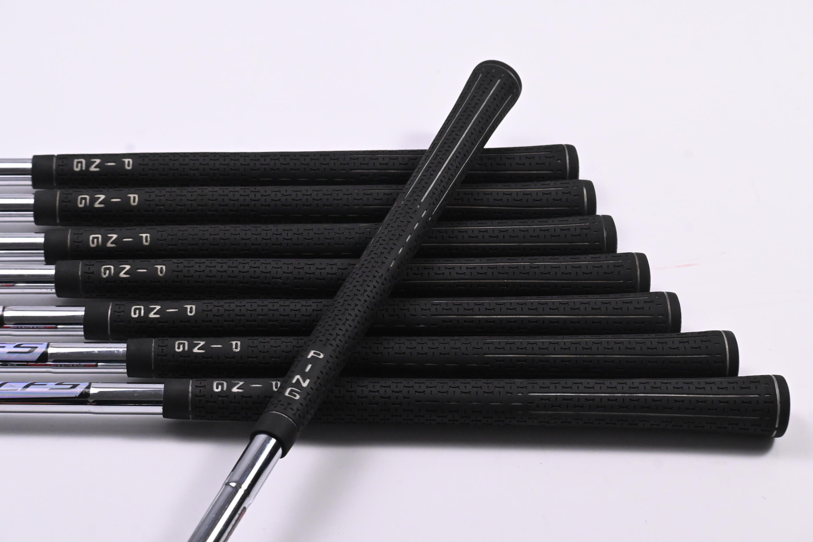 Ping G25 Irons / 4-PW+SW / Blue Dot / Regular Flex Ping CFS Shafts