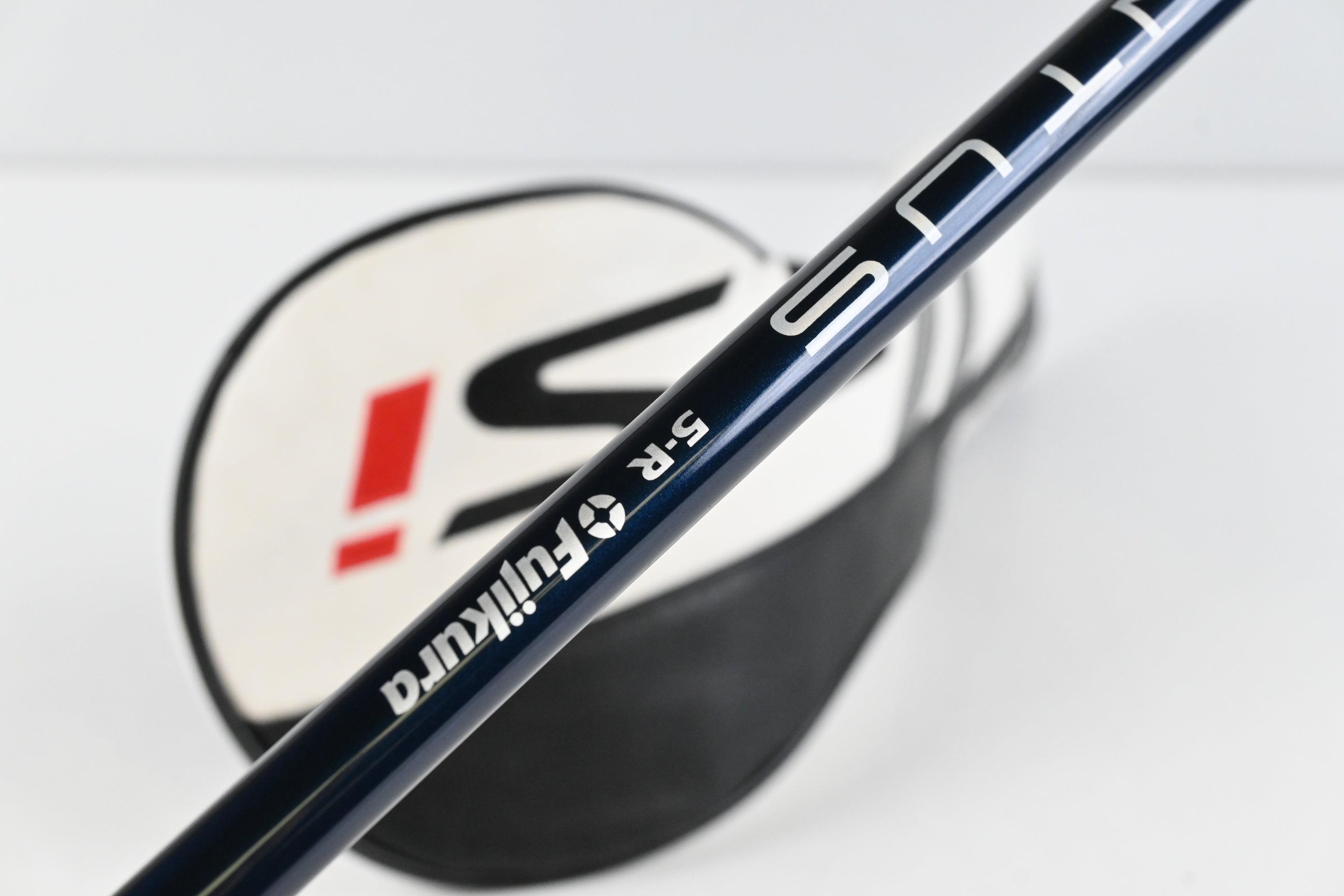 Titleist TSi3 Driver / 10 Degree / Regular Flex Fujikura Ventus Blue 5 Velocore