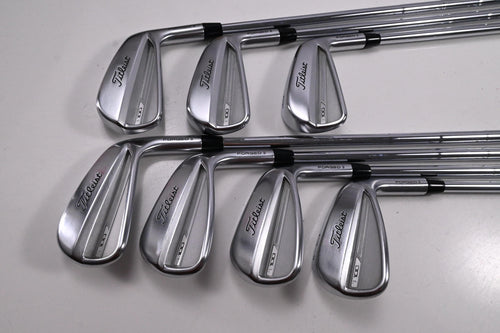 Titleist T100 2023 Irons / 4-PW / X-Flex AMT Tour White X100 Shafts