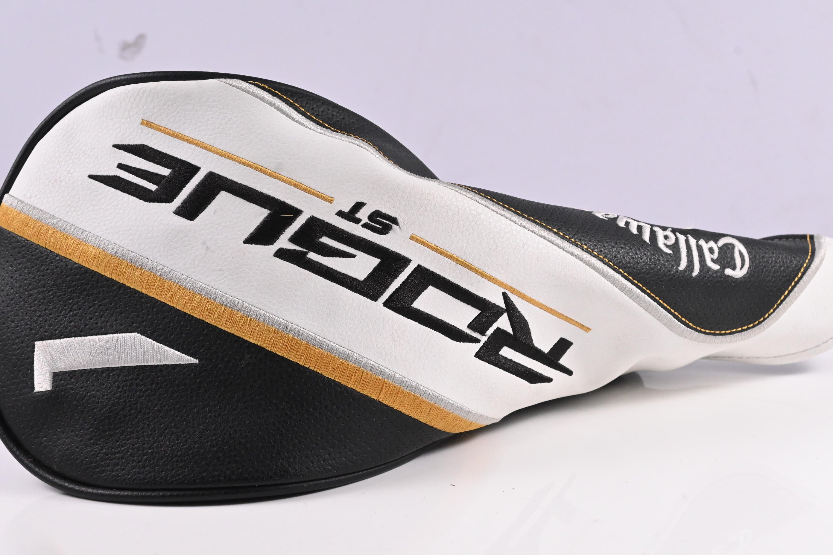 Callaway Rogue ST MAX LS Driver / 9 Degree / Regular Flex Tour AD IZ-4 Shaft