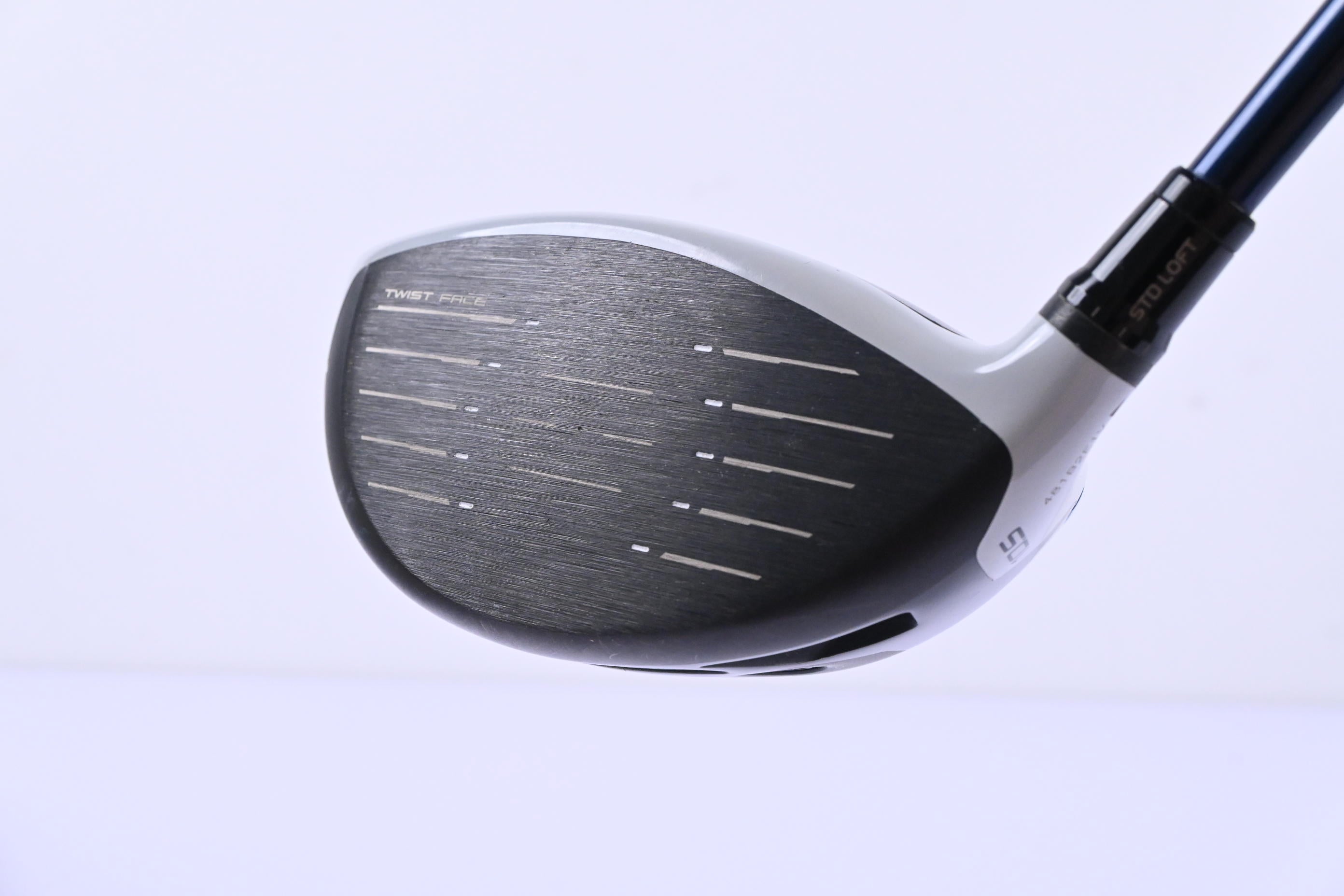 Taylormade SIM2 Max Driver / 10.5 Degree / Regular Flex Fujikura Ventus Blue 5