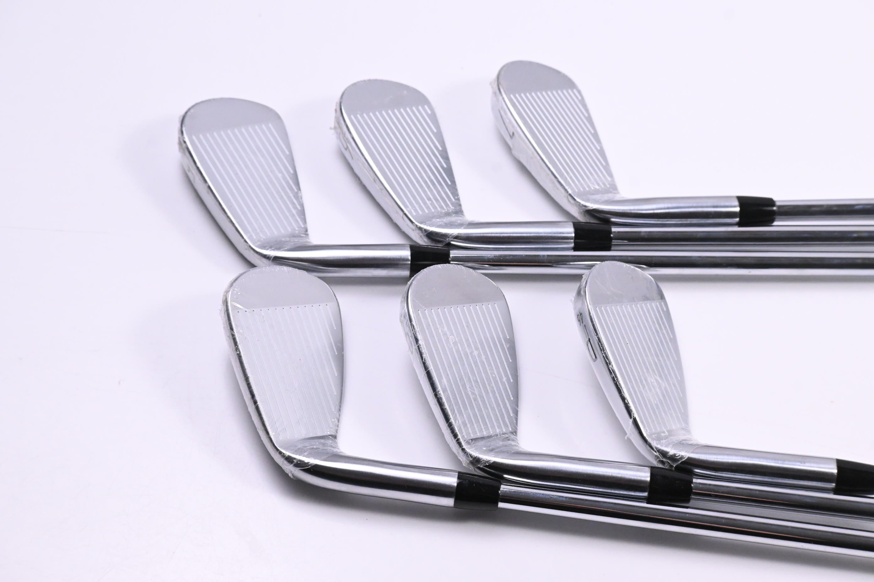 Titleist T100 2023 Irons / 5-PW / Stiff Flex Dynamic Gold S200 Shafts