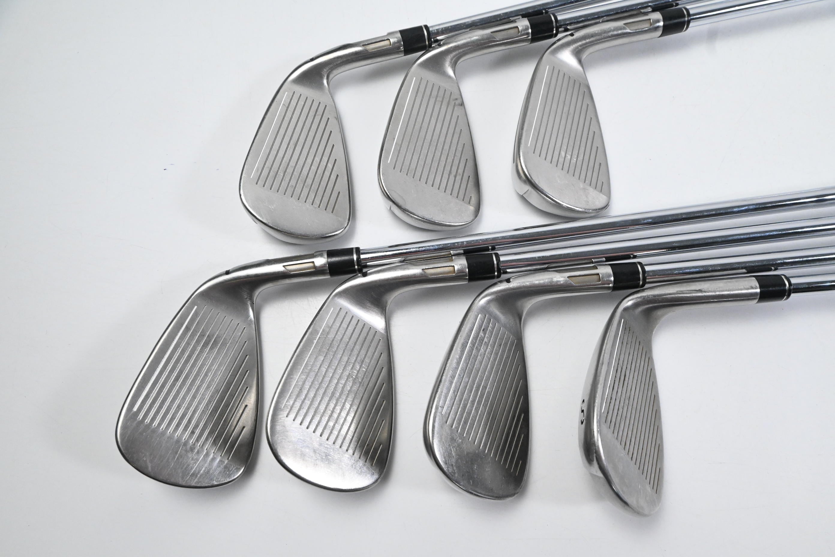 Left Hand Taylormade SIM2 Max Irons / 5-PW+SW / Regular Flex KBS MAX 85