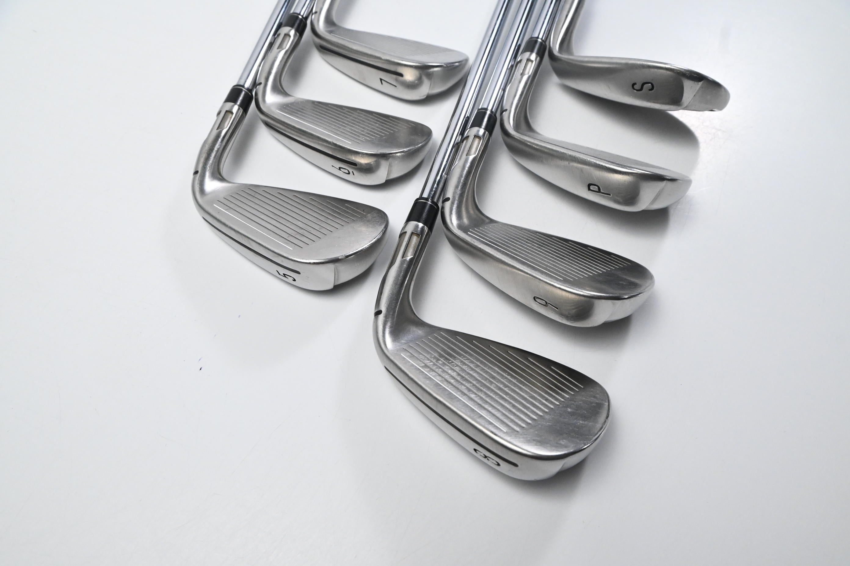Left Hand Taylormade SIM2 Max Irons / 5-PW+SW / Regular Flex KBS MAX 85