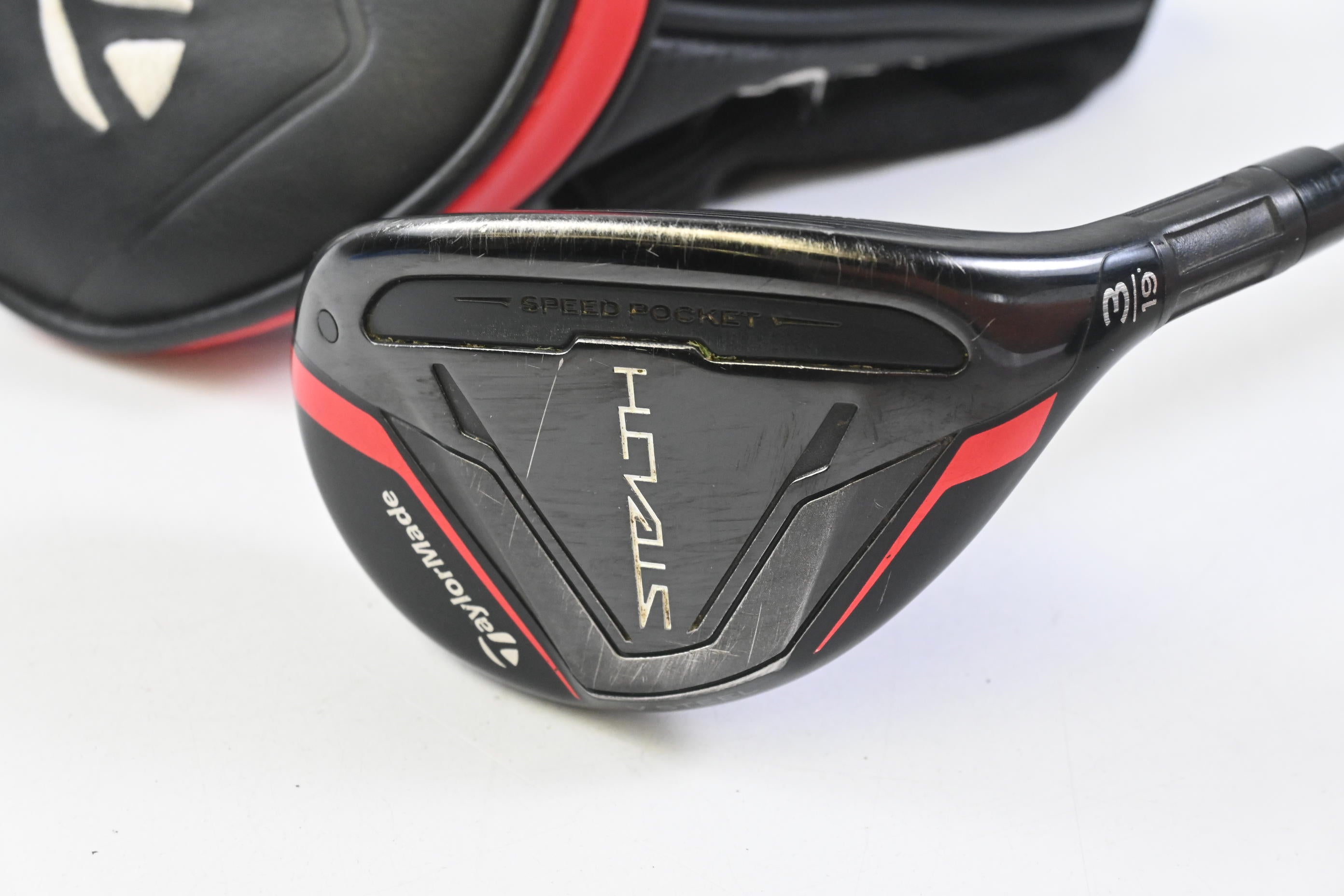 Taylormade Stealth #3 Hybrid / 19 Degree / Stiff Flex HZRDUS Smoke Black RDX 80