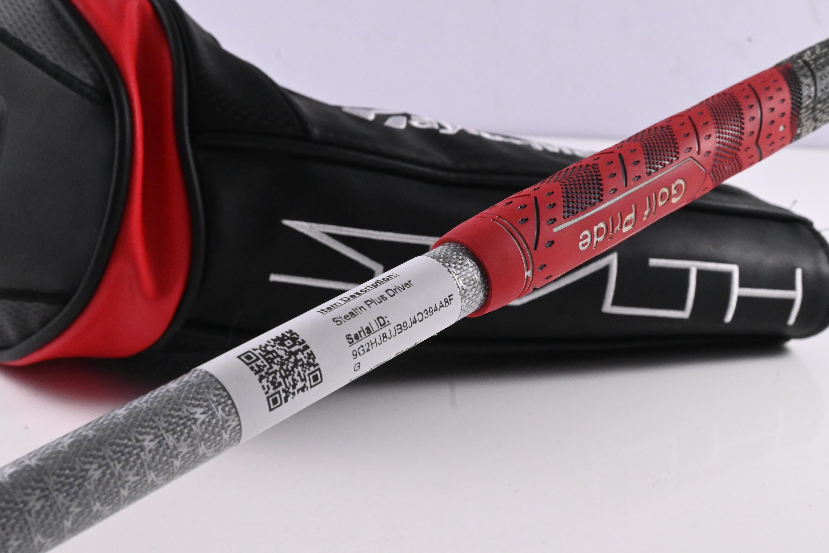 Left Hand Taylormade Stealth Plus Driver / 9 Degree / TX-Flex Tensei AV Raw 75