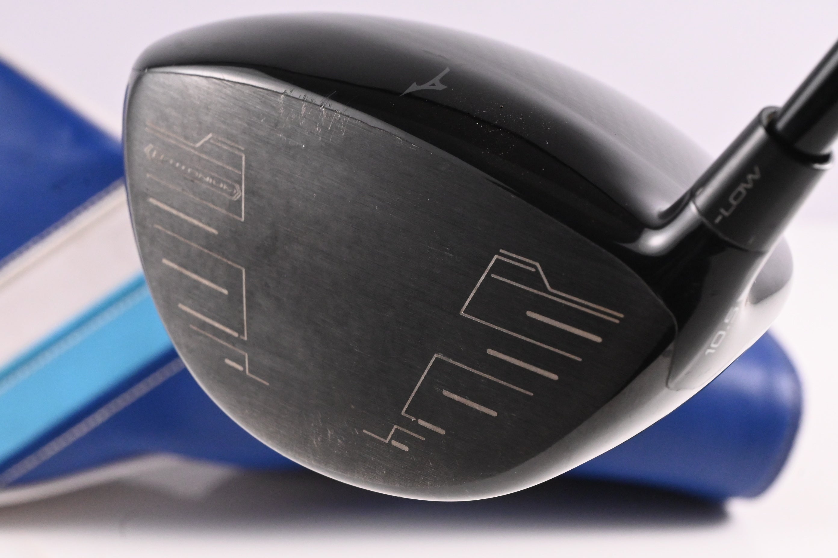 Mizuno ST-X 230 Driver / 10.5 Degree / Regular Flex Tensei AV RAW Blue 65 Shaft