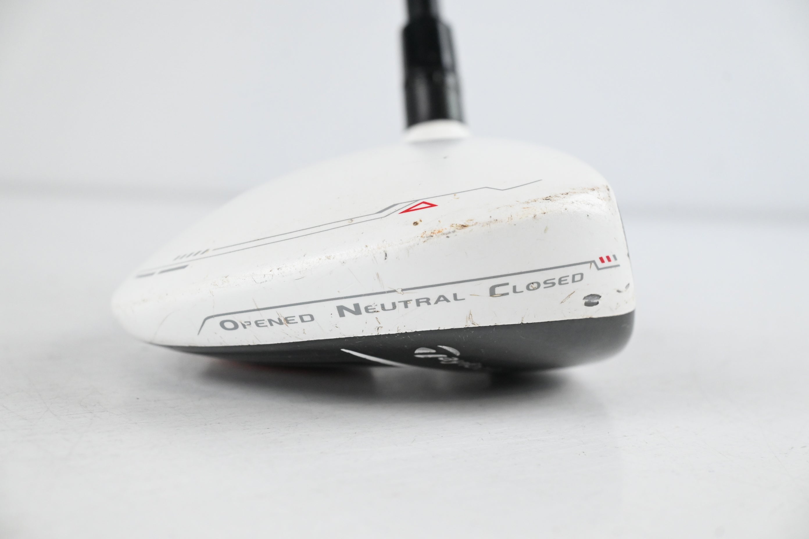 Taylormade R11 #3 Wood / 15.5 Degree / Regular Flex Fujikura Blur 70 Shaft