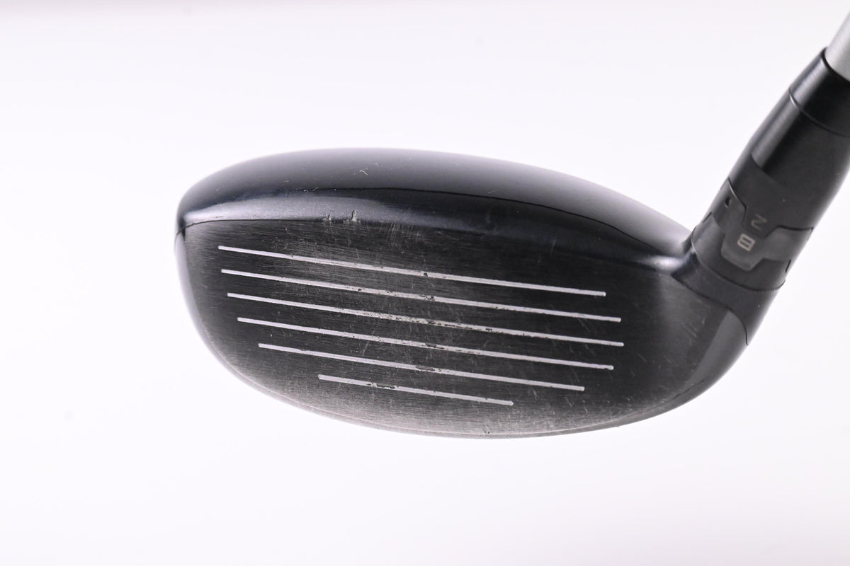Titleist 915H #2 Hybrid / 18 Degree / Stiff Flex Diamana S+ Blue 70 Shaft