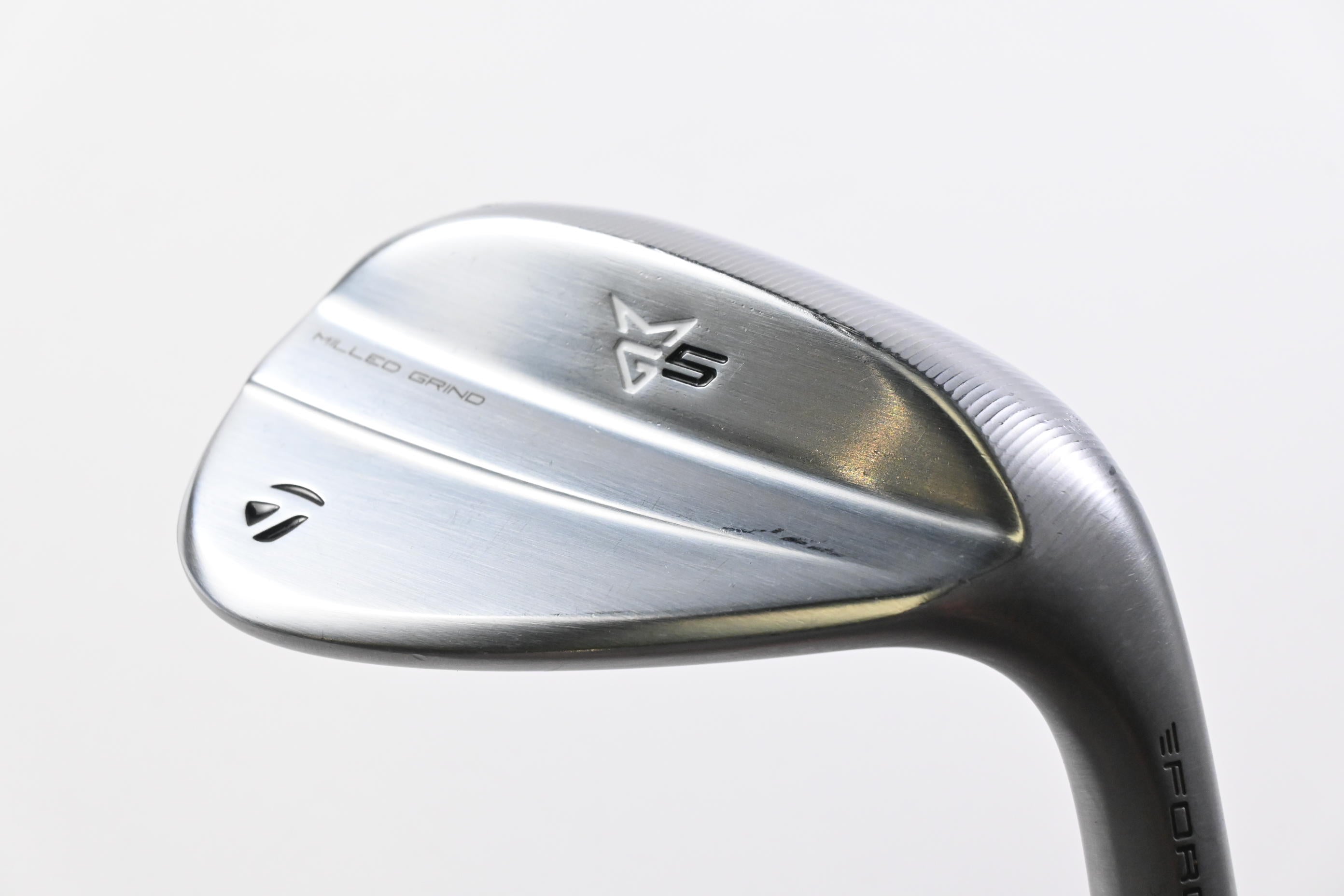 Taylormade Milled Grind 5 Gap Wedge / 50 Degree / Wedge Flex UST Recoil Dart 80