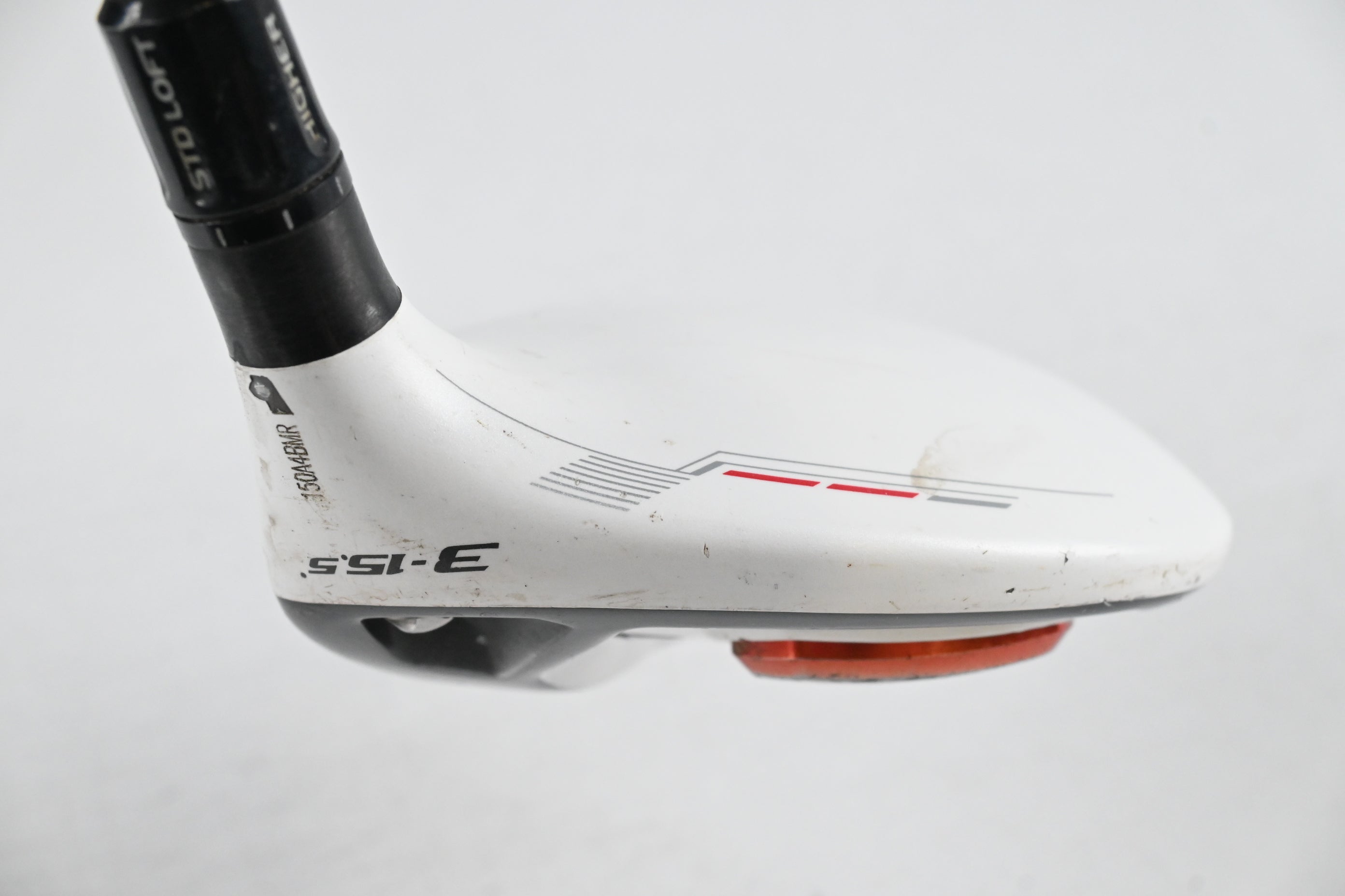 Taylormade R11 #3 Wood / 15.5 Degree / Regular Flex Fujikura Blur 70 Shaft