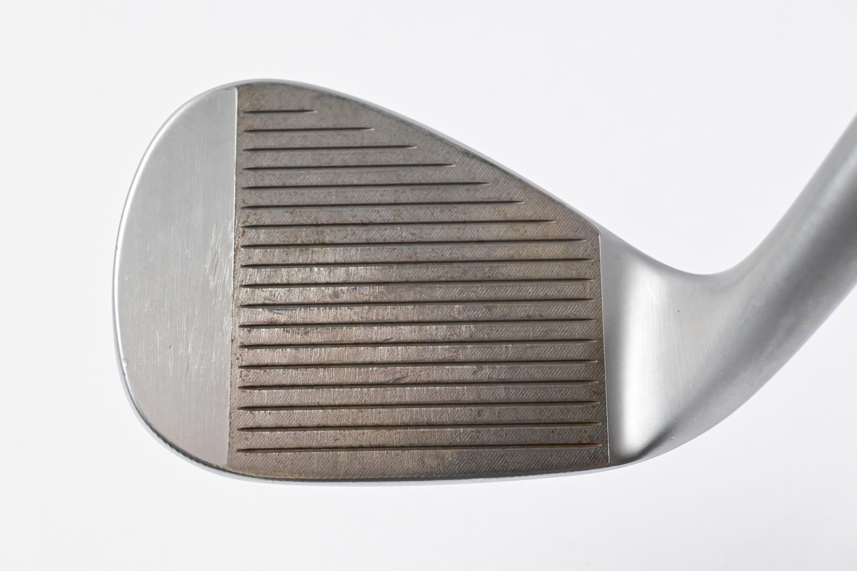 Taylormade Milled Grind 5 Gap Wedge / 50 Degree / Wedge Flex UST Recoil Dart 80