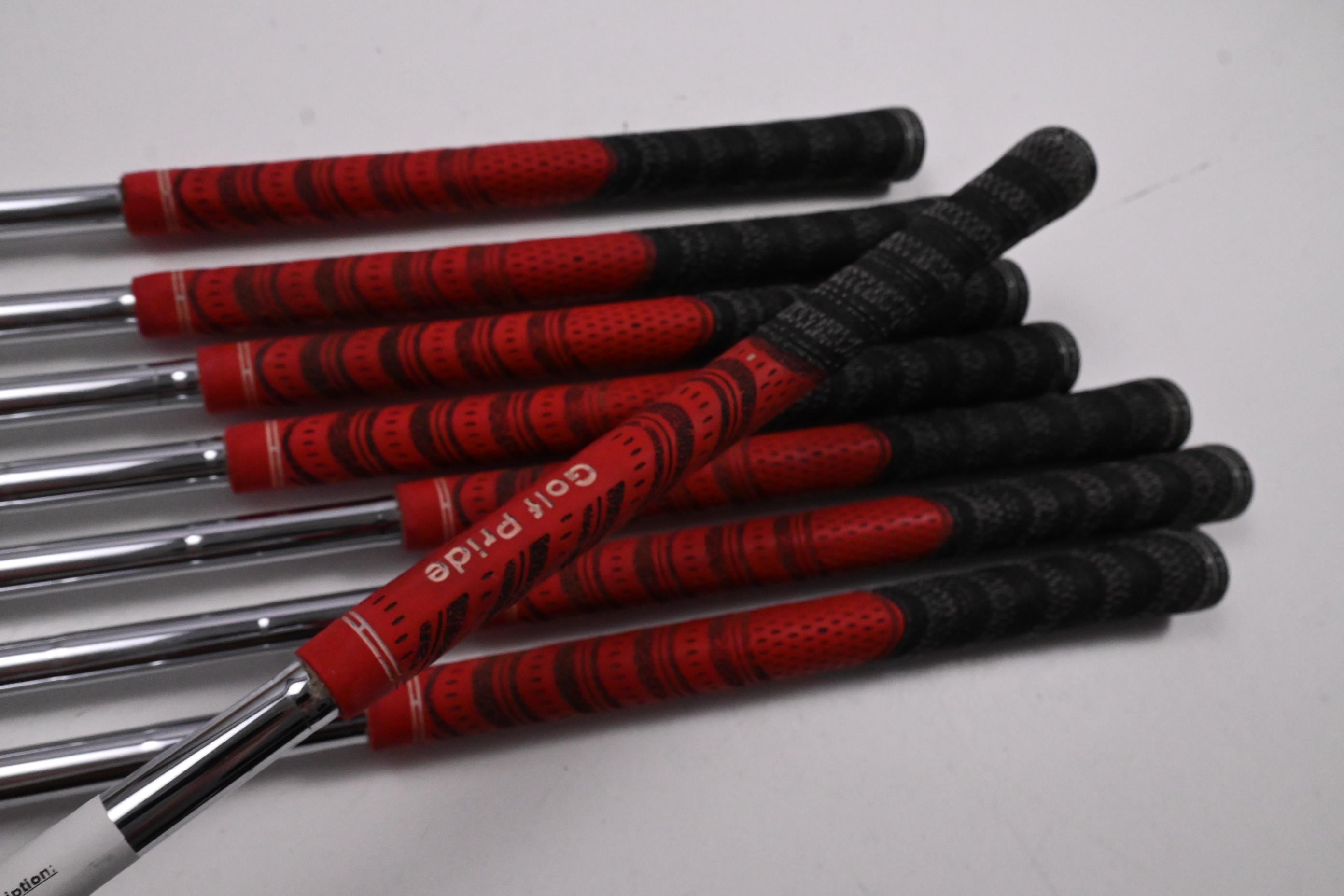 Titleist DCI 762 Irons / 3-PW / Regular Flex Dynamic Gold R300 Shafts