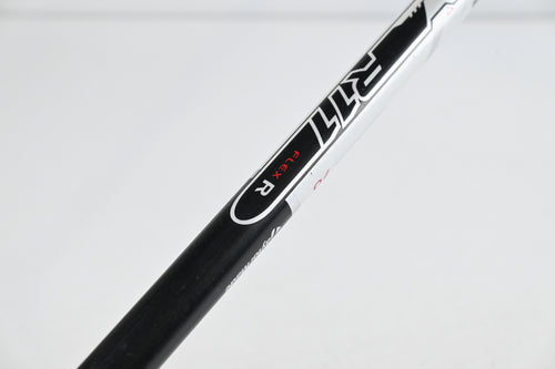 Taylormade R11 #3 Wood / 15.5 Degree / Regular Flex Fujikura Blur 70 Shaft