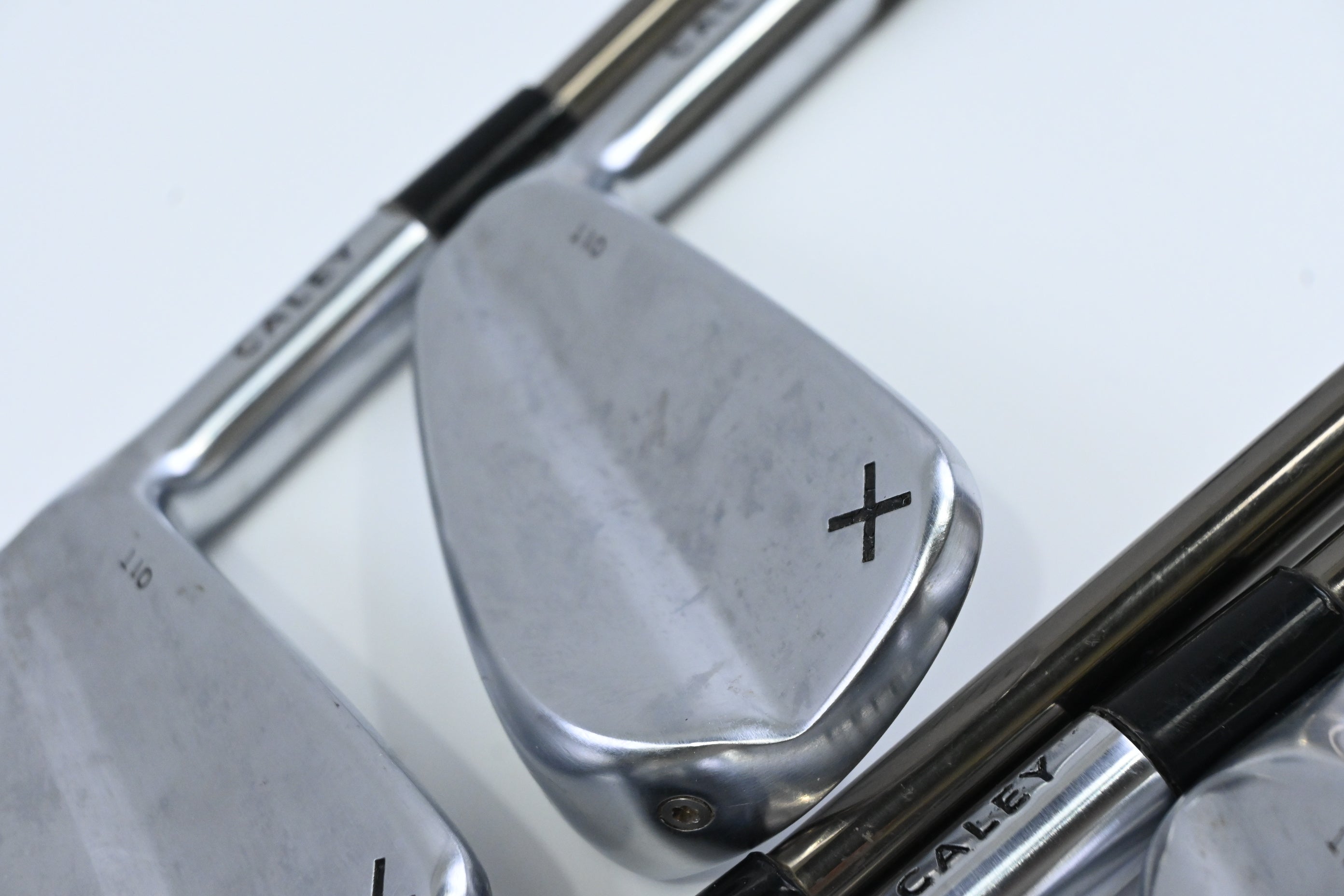 Caley 01T Irons / 6-PW / Regular Flex UST Recoil 95 Shafts