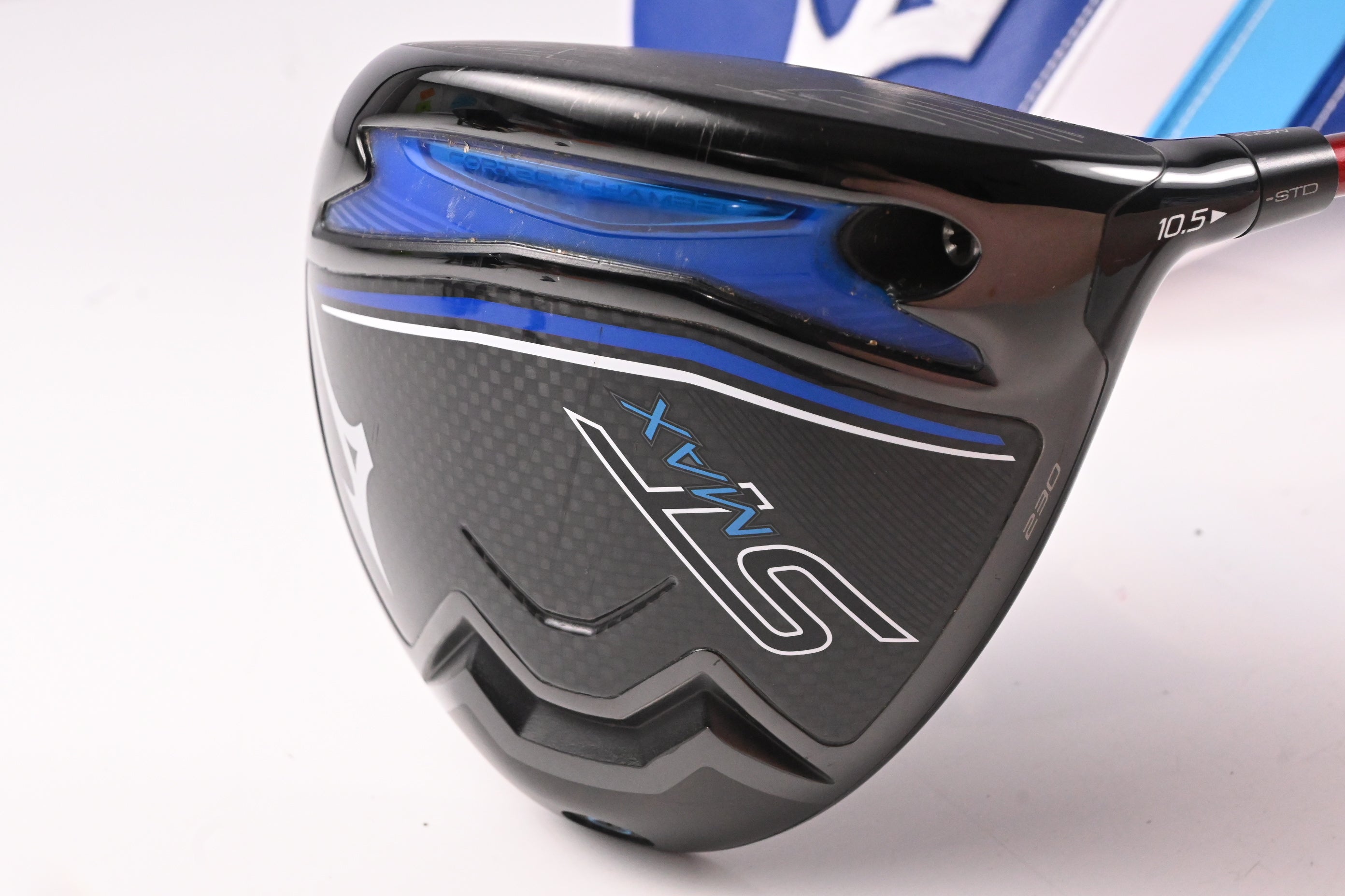 Mizuno ST-Max 230 Driver / 10.5 Degree / Regular Flex Project X Denali Red 50