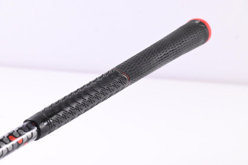 Left hand Taylormade M6 D-Type Driver / 10.5 Degree / Regular Flex Atmos Orange