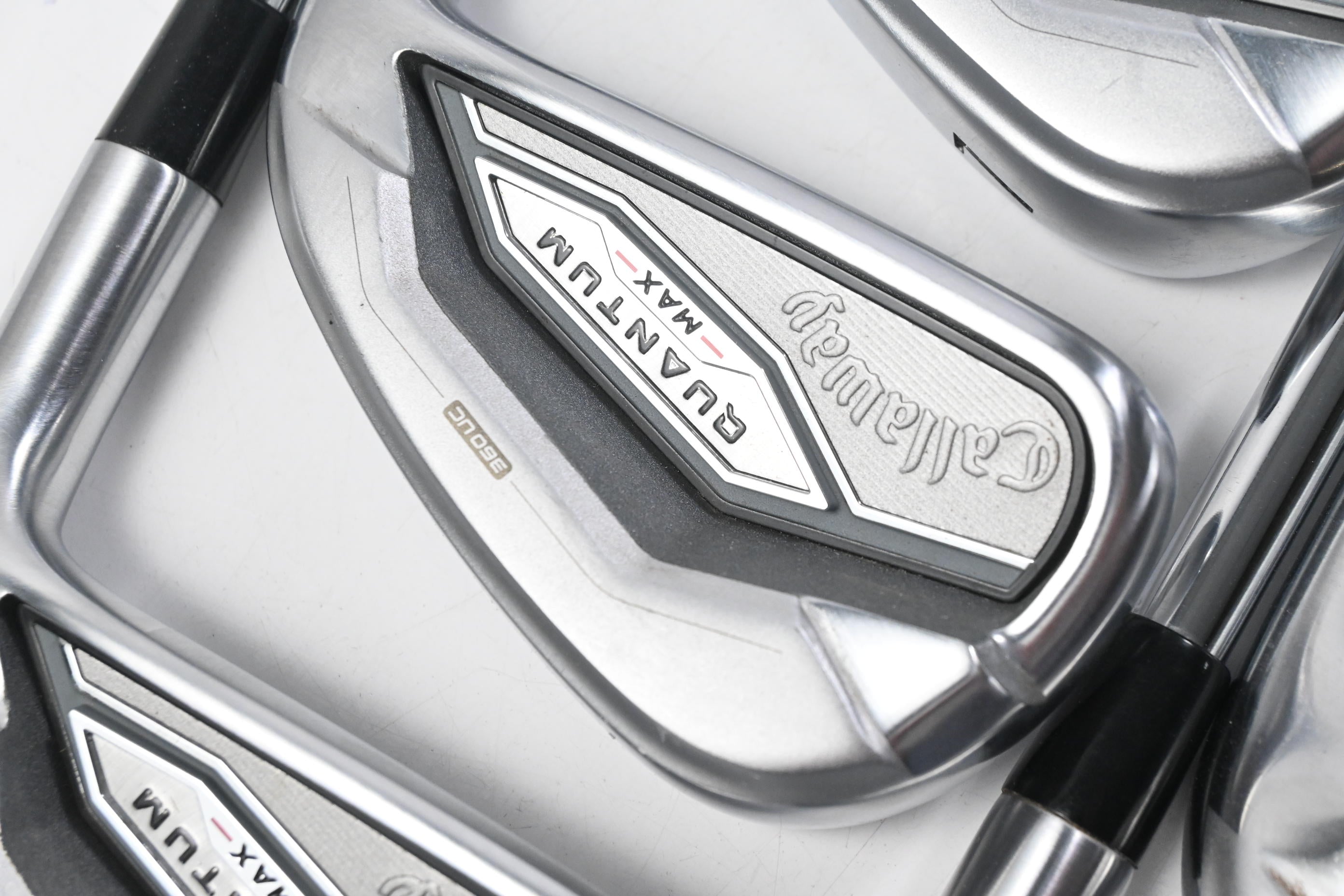 Callaway Quantum Max Irons / 5-PW / Regular Flex Dynamic Gold Mid 100 R300