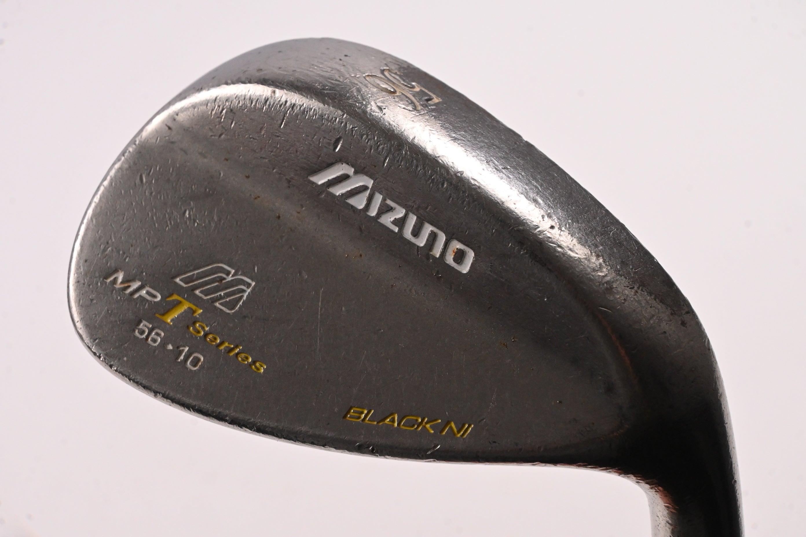 Mizuno MP T Series Sand Wedge / 56 Degree / Regular Flex Dynamic Gold R300