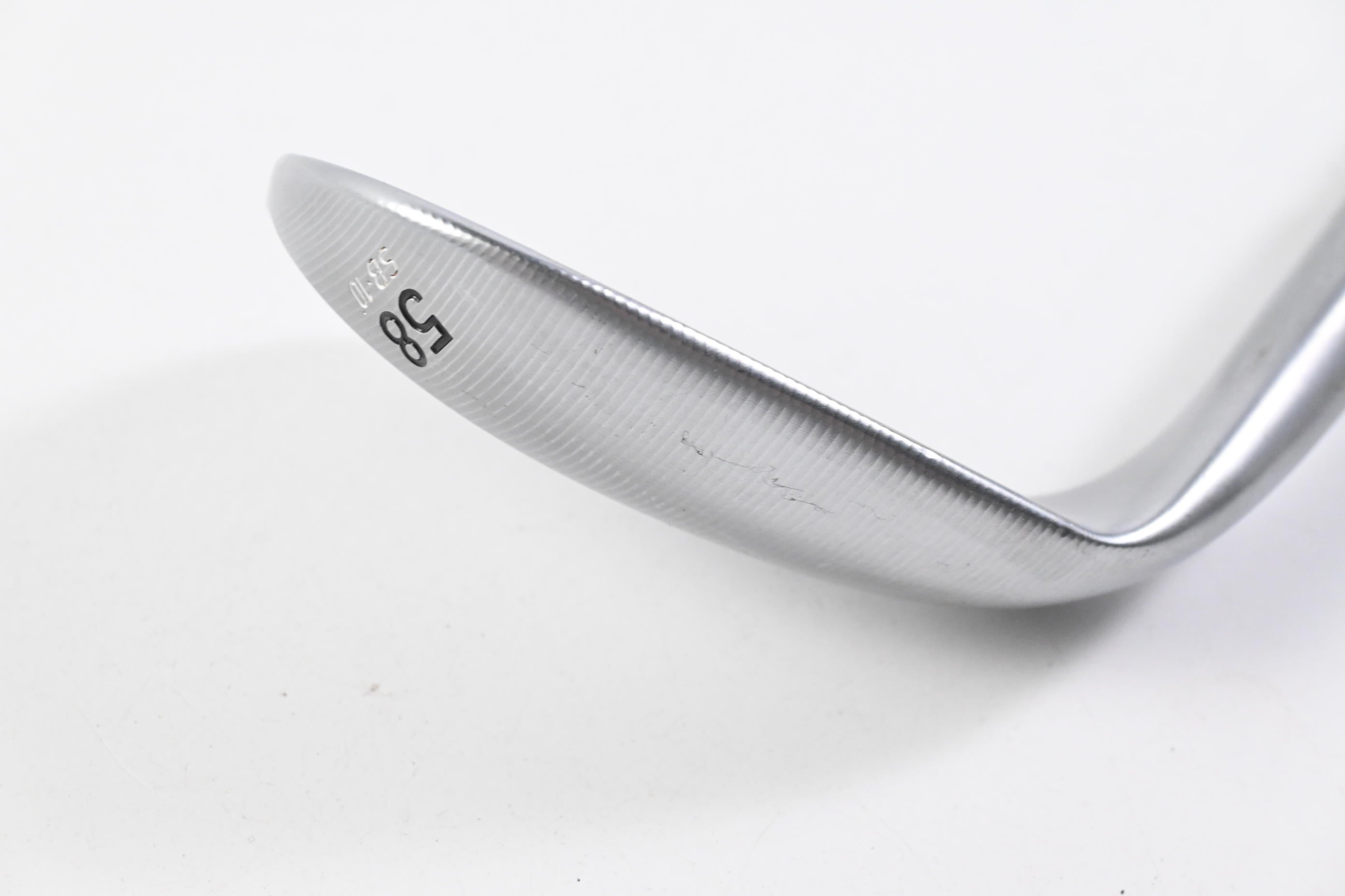 Taylormade Milled Grind 5 Lob Wedge / 58 Degree / Wedge Flex UST Recoil Dart 80