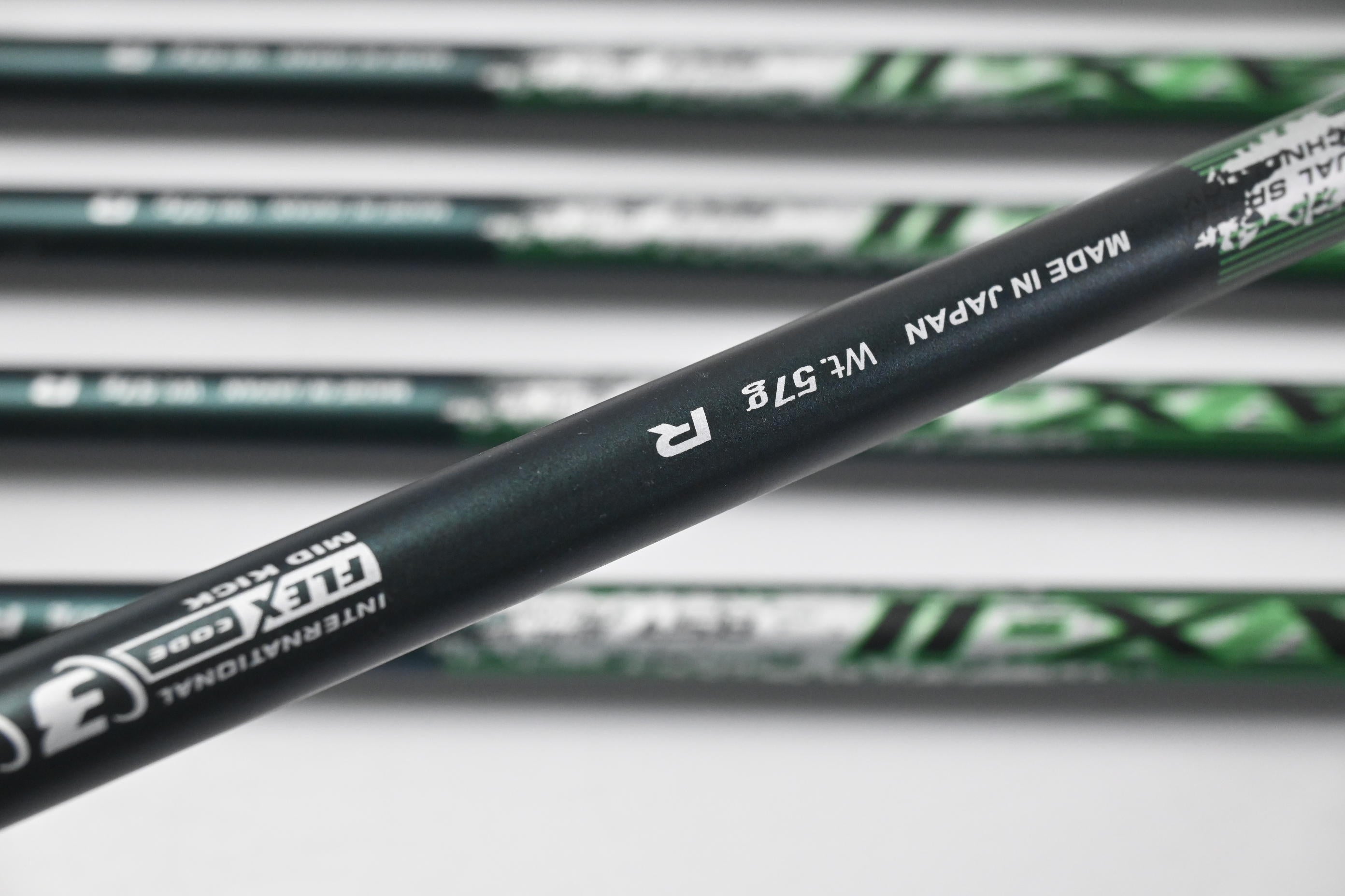 XXIO X 2022 Irons / 6-PW+SW / Regular Flex Miyazaki AX-II 57 Shafts