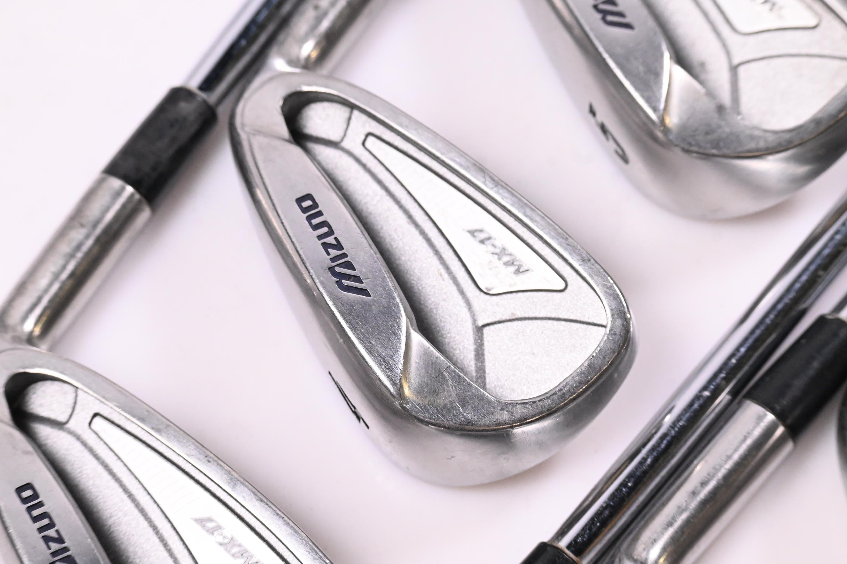 Mizuno MX-17 Irons / 3-PW+SW / Regular Flex Mizuno Dyna Flex Shafts