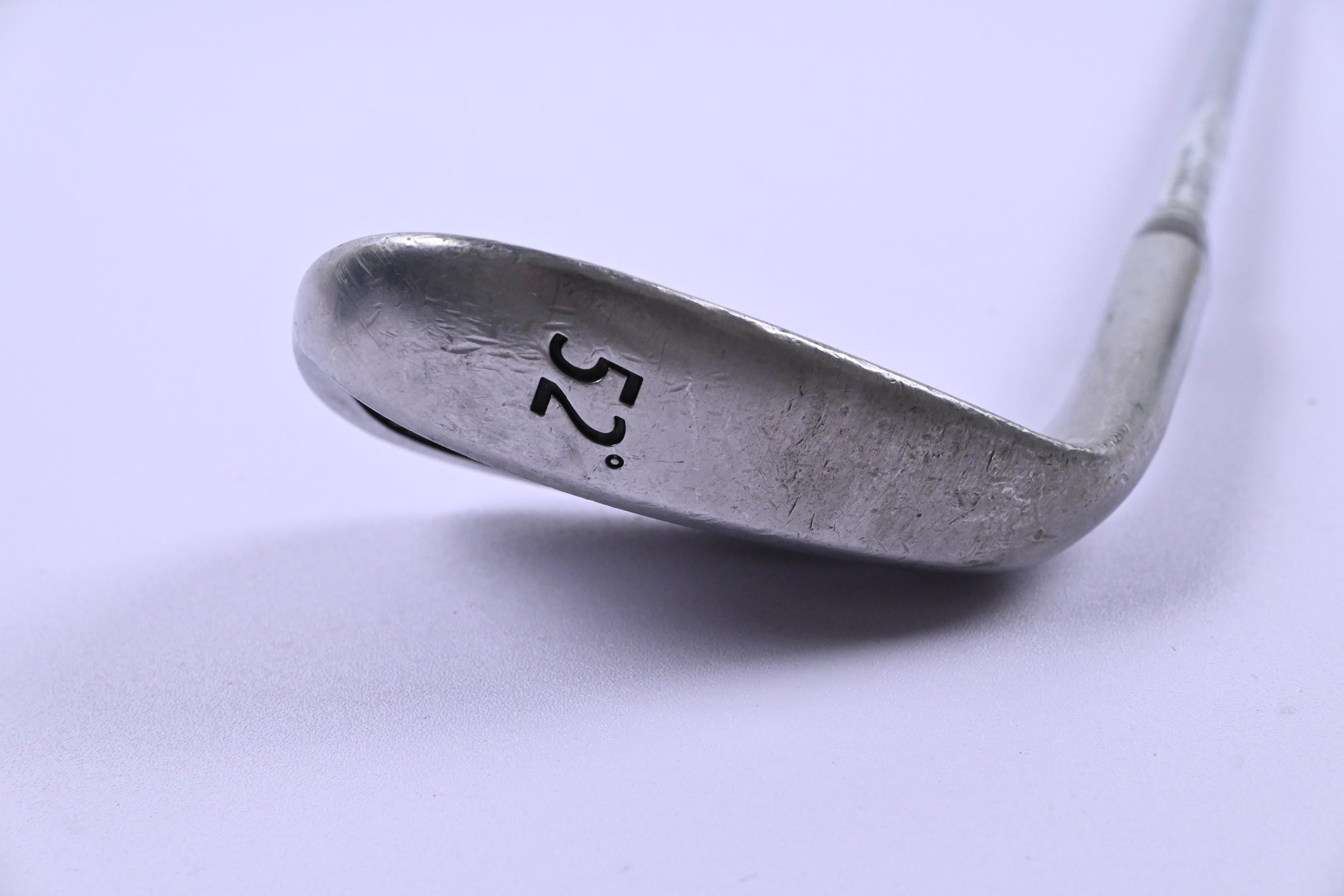 Wilson TW9 Gap Wedge / 52 Degree / Wedge Flex True Temper Dynamic Gold Shaft