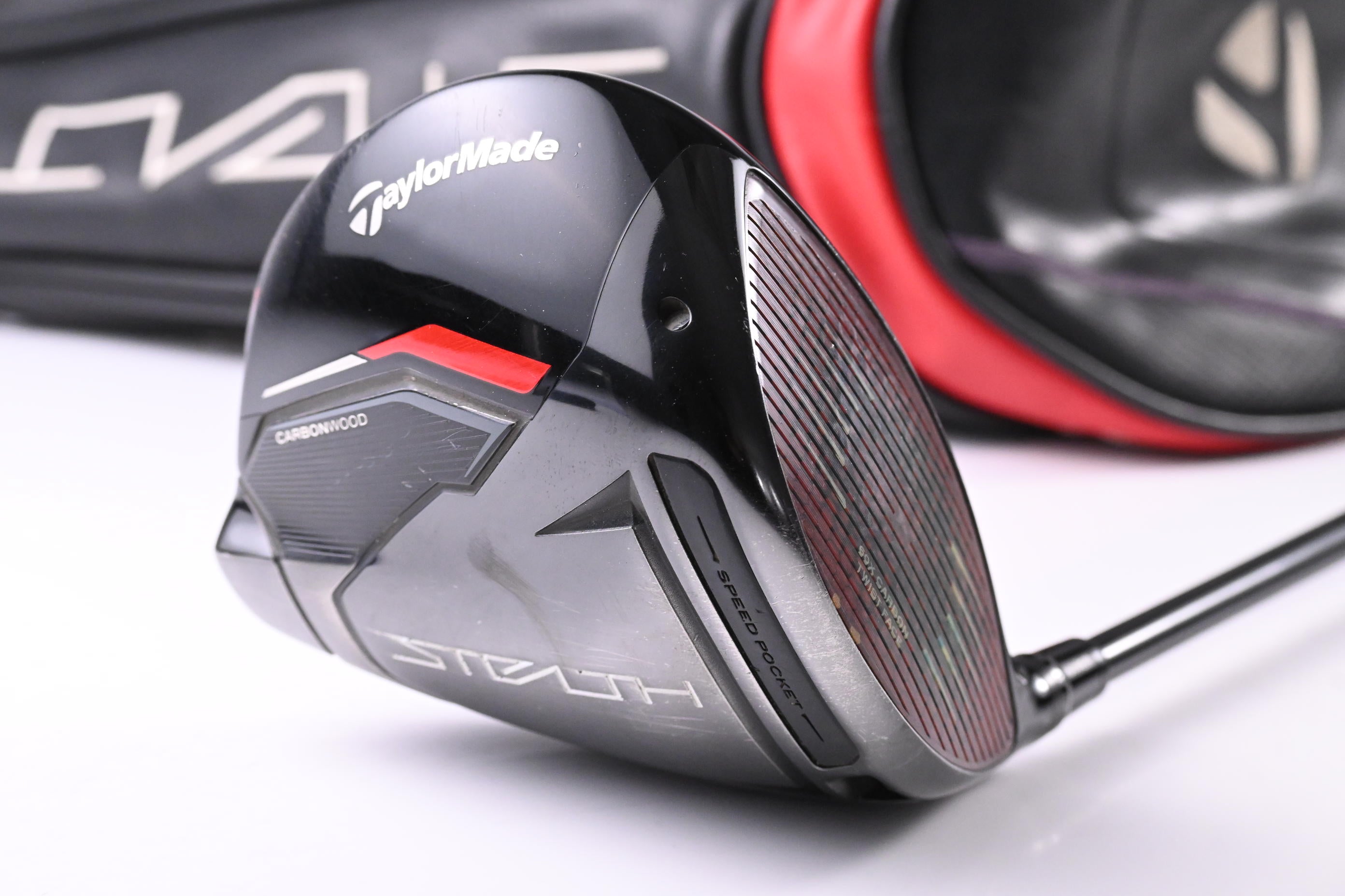 Taylormade Stealth HD Driver / 10.5 Degree / Regular Flex Fujikura Air Speeder
