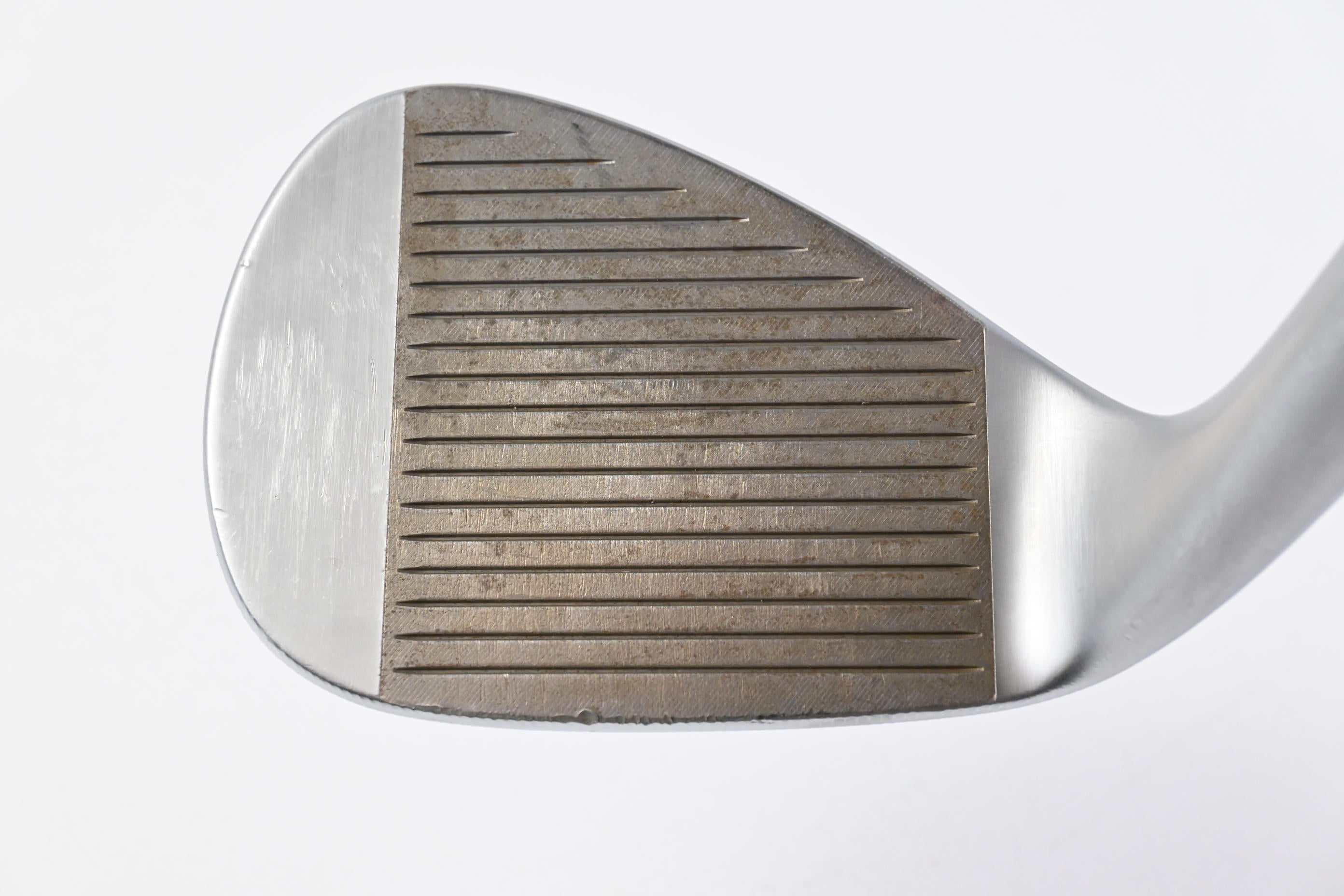 Taylormade Milled Grind 5 Sand Wedge / 54 Degree / Wedge Flex UST Recoil Dart 80