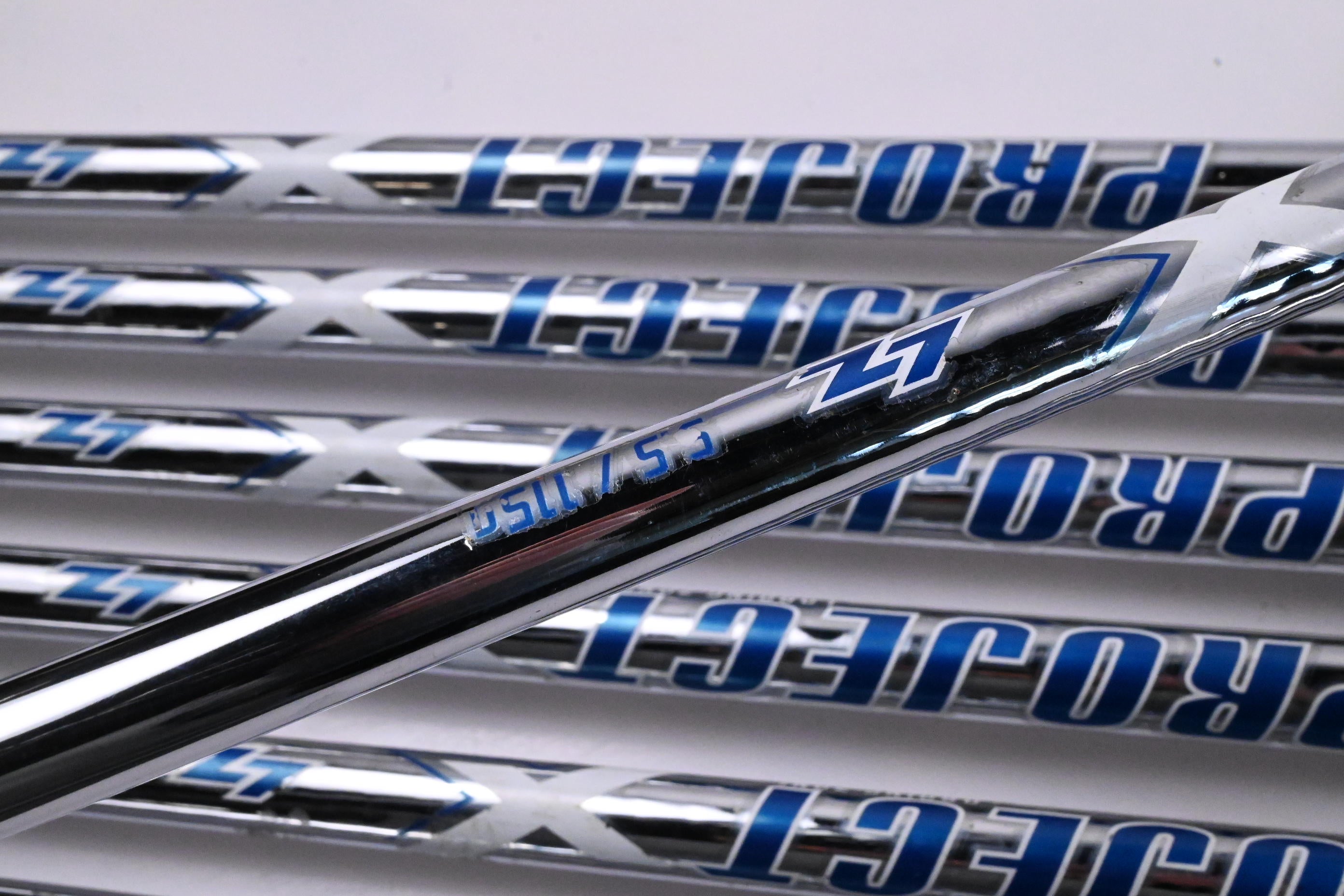 Titleist 718 CB Irons / 4-PW / Regular Flex Project X LZ 115 Shafts