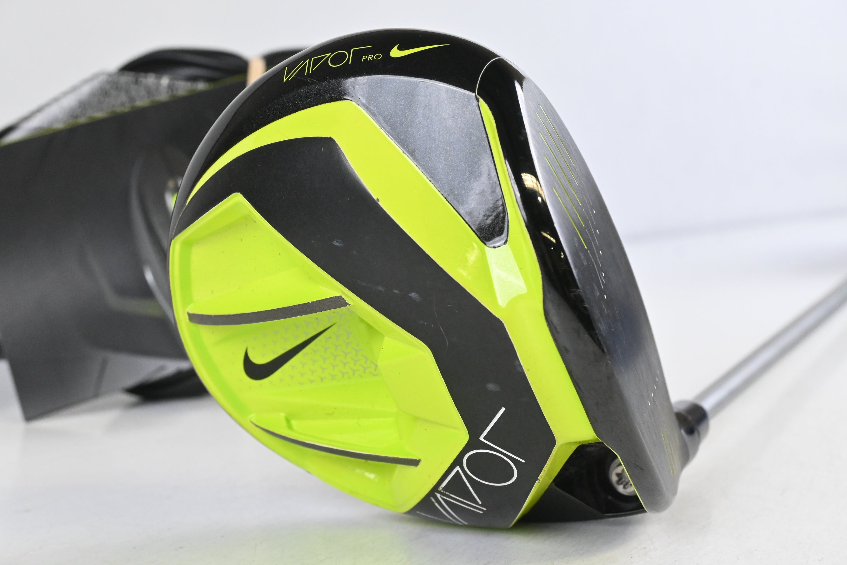 Nike Vapor Pro Driver / 8.5-12.5 Degree / Stiff Flex Diamana S+ Blue 60 Shaft