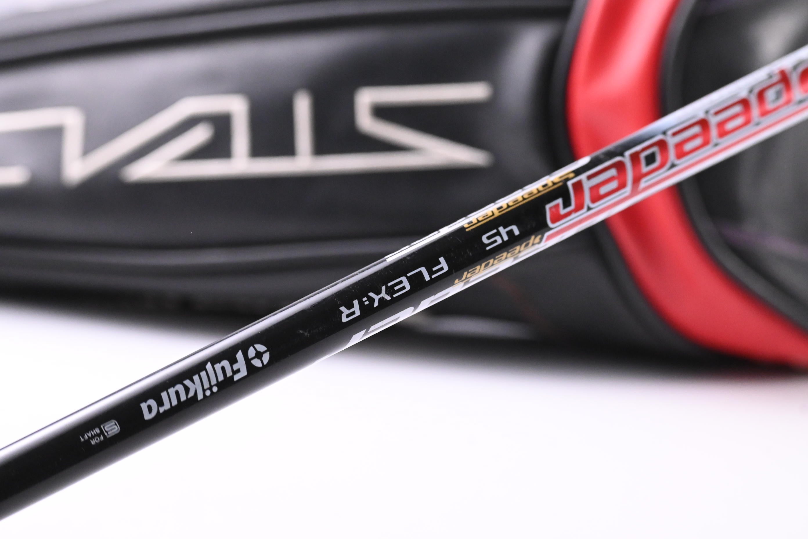 Taylormade Stealth HD Driver / 10.5 Degree / Regular Flex Fujikura Air Speeder