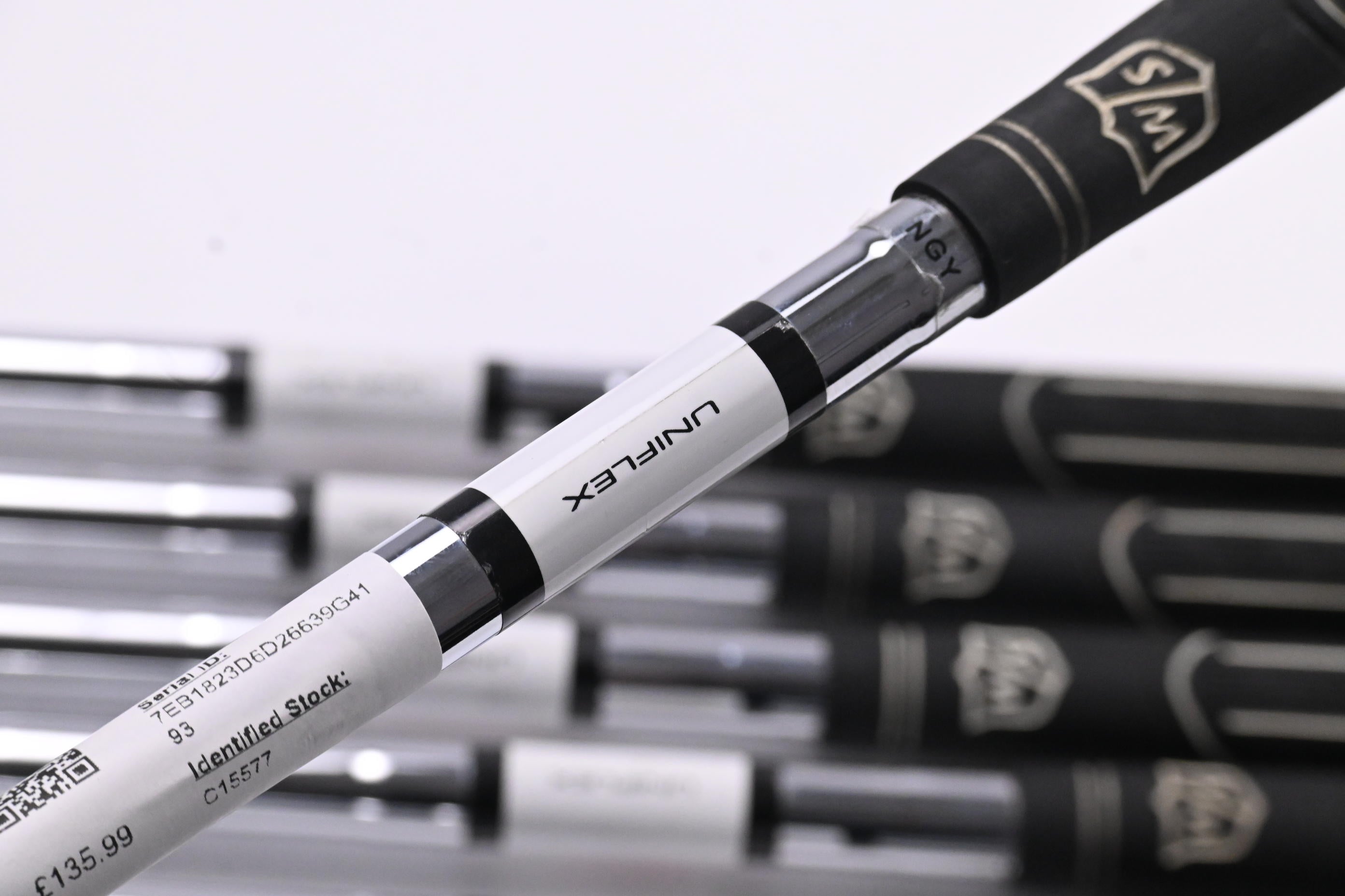 Wilson D100 Irons / 6-PW+SW / Uniflex True Temper SL 85 Shafts