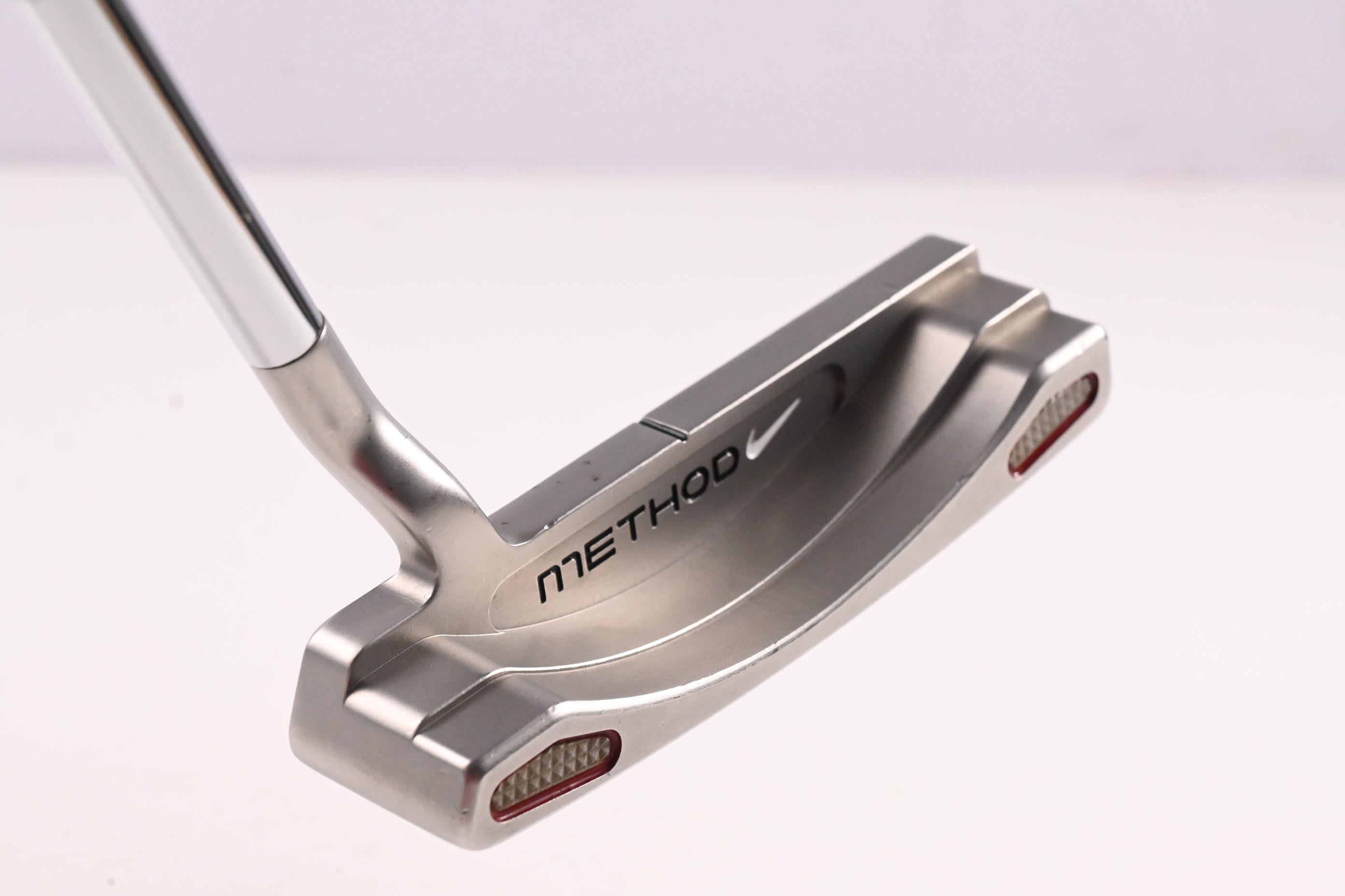 Nike Method Core Model 002 Putter / 34 Inch