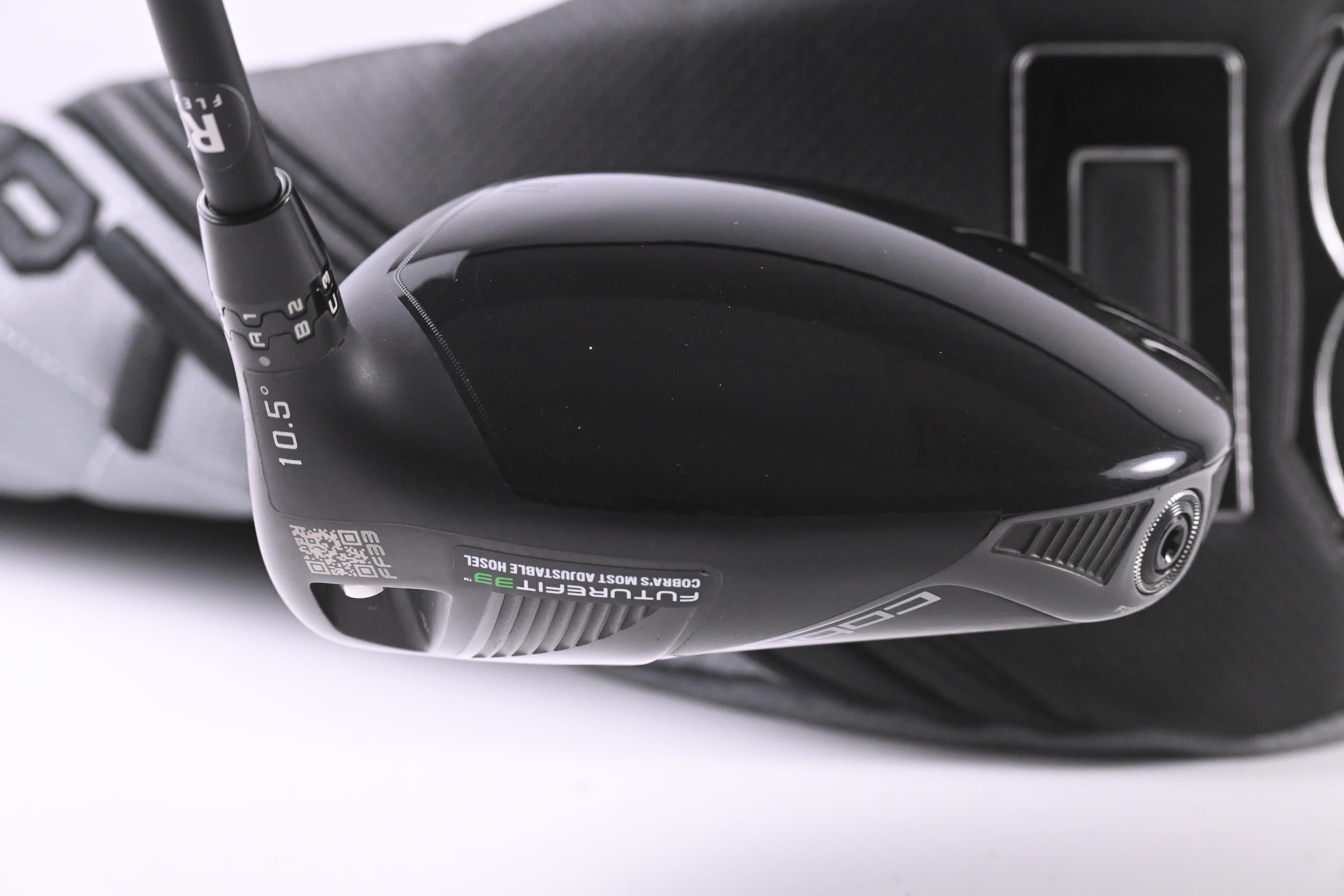 Cobra OPTM X Driver / 10.5 Degree / Regular Flex Kai'li Dark Waves Blue 60 Shaft