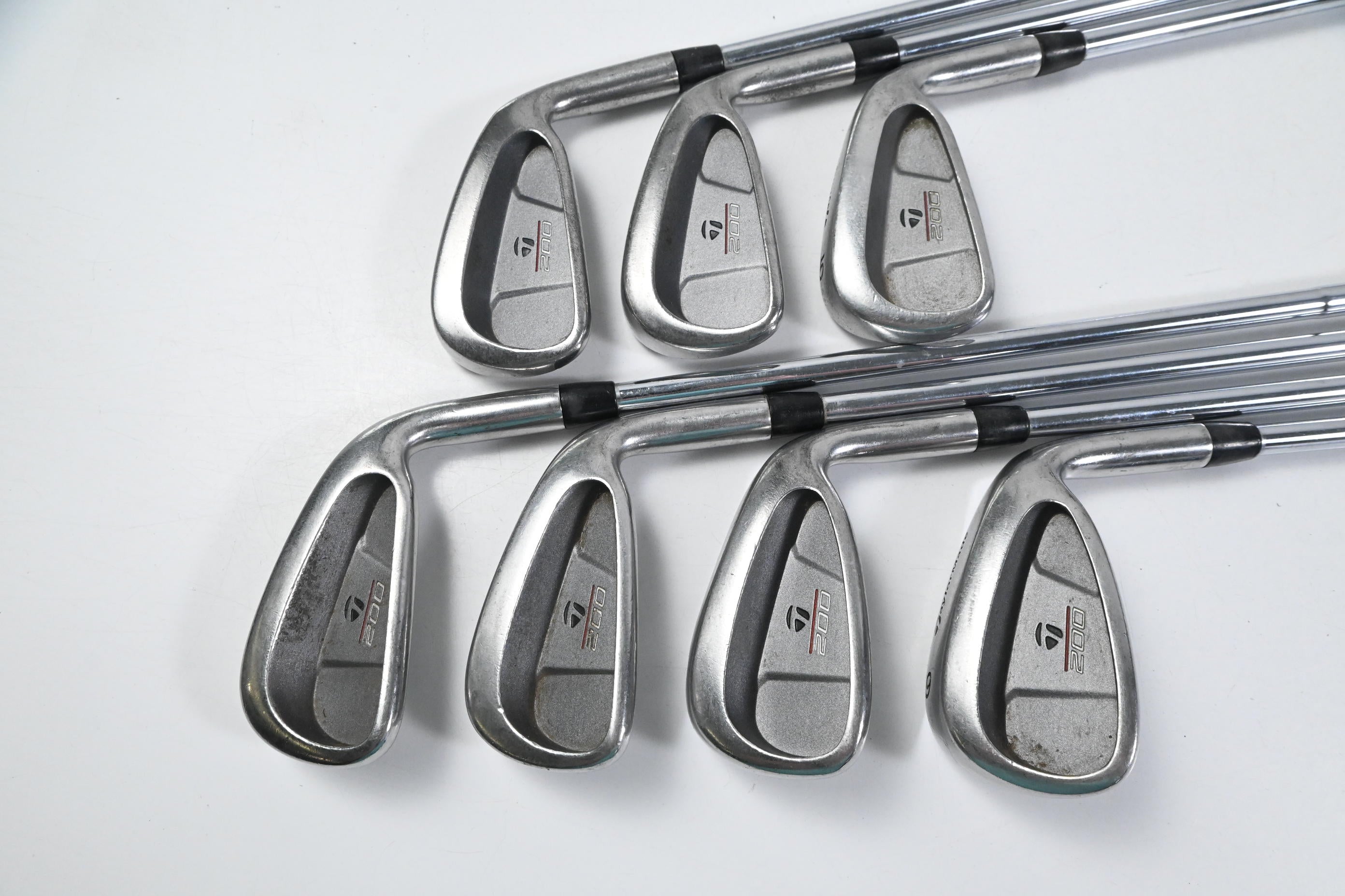 Taylormade 200 Steel Irons / 3-9i / Regular Flex Taylormade 80 Shafts