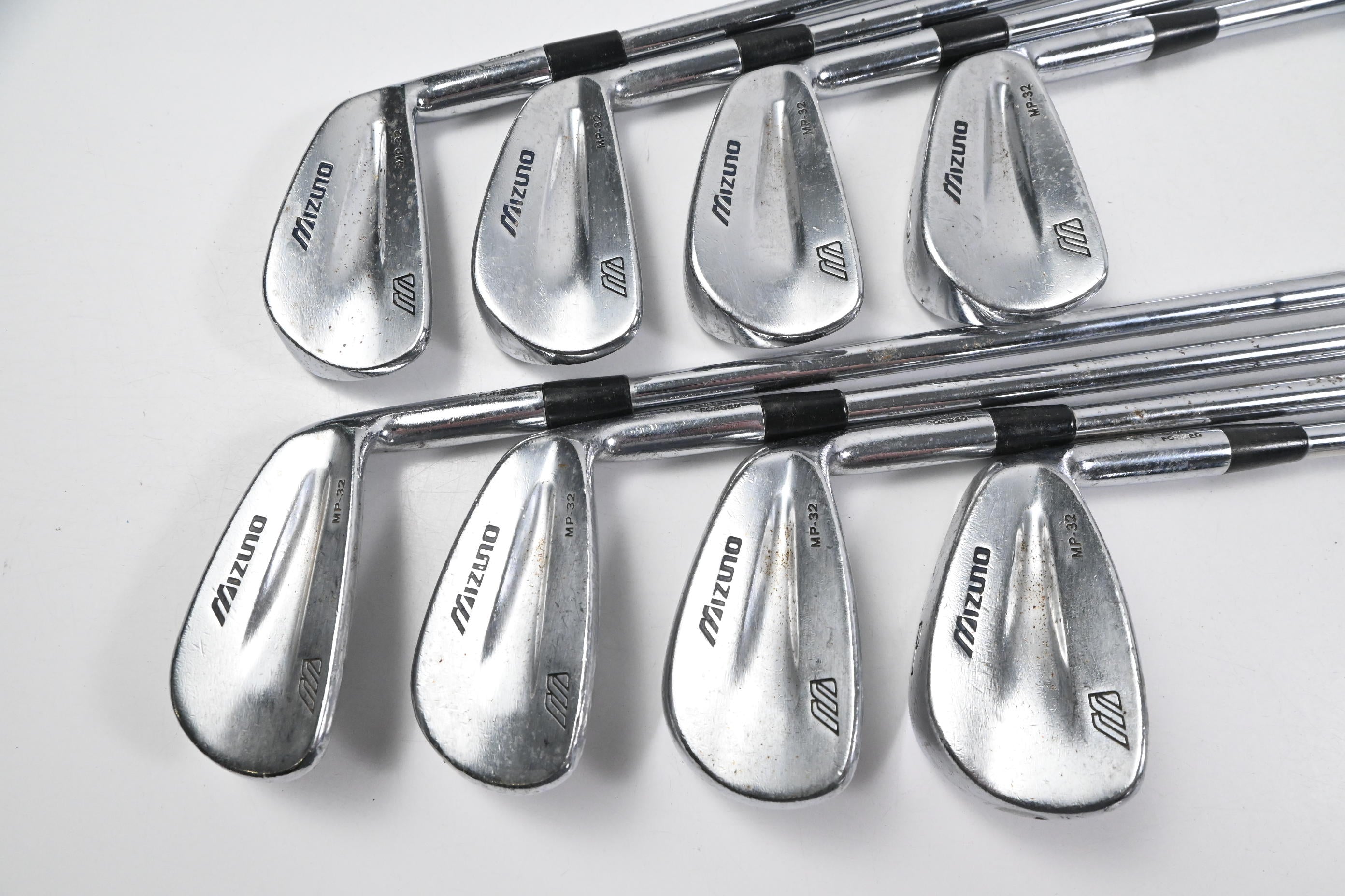 Mizuno MP-32 Irons / 3-PW / Stiff Flex Dynamic Gold Shafts