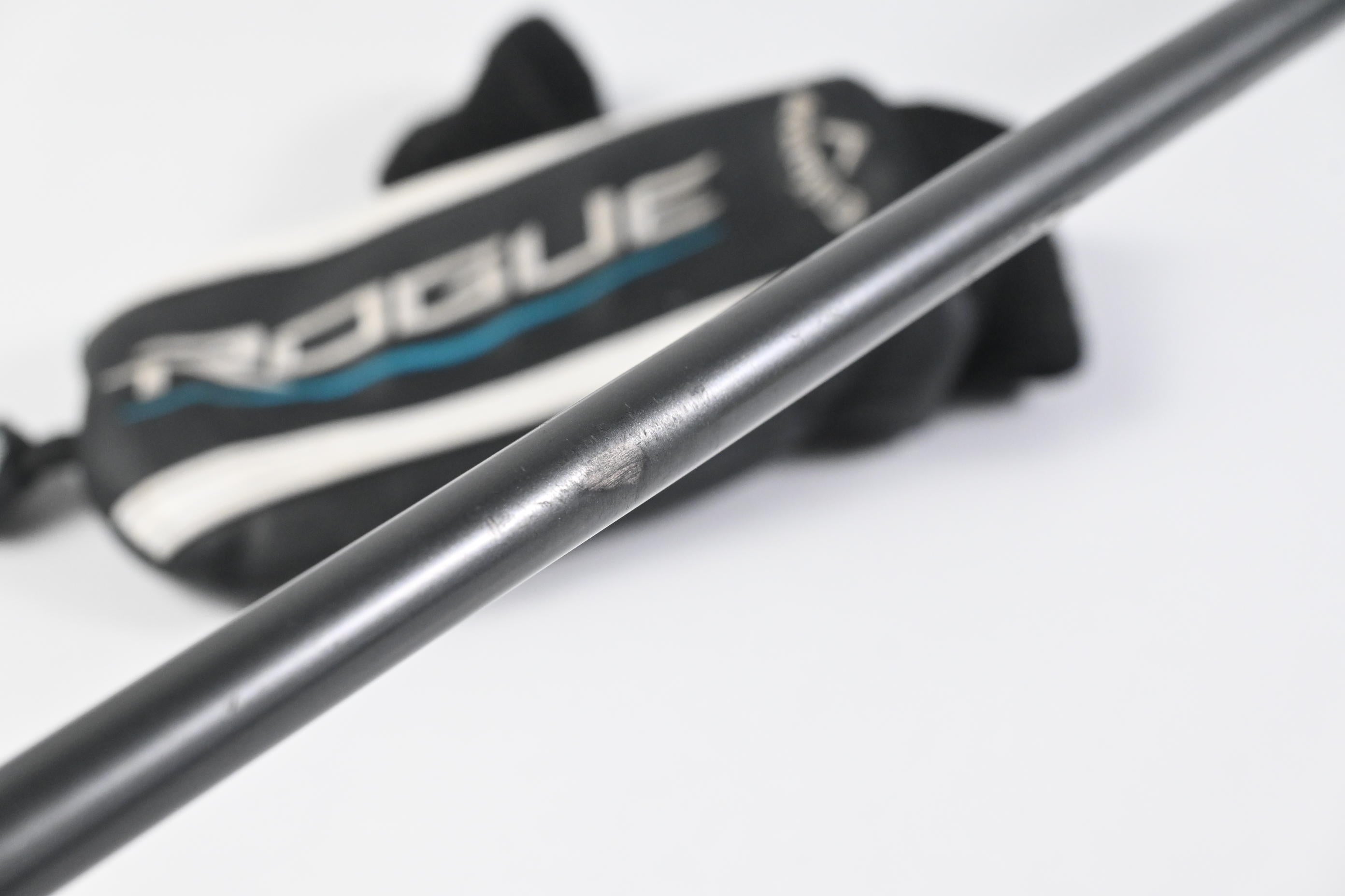 Callaway Rogue #4 Hybrid / 20 Degree / Regular Flex Aldila Synergy 50 Shaft