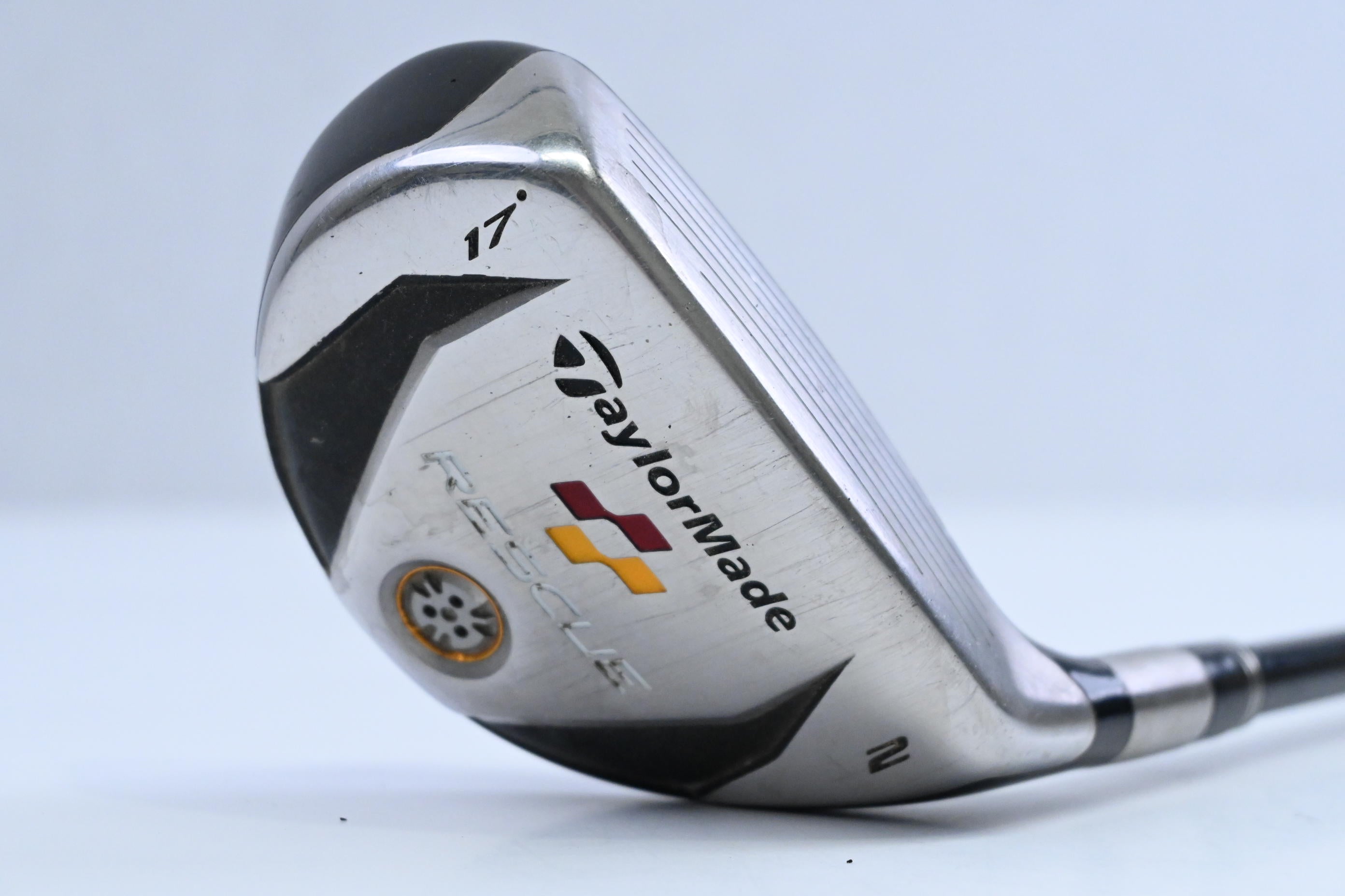 Taylormade Rescue 2009 #2 Hybrid / 17 Degree / Stiff Flex Taylormade Reax 60