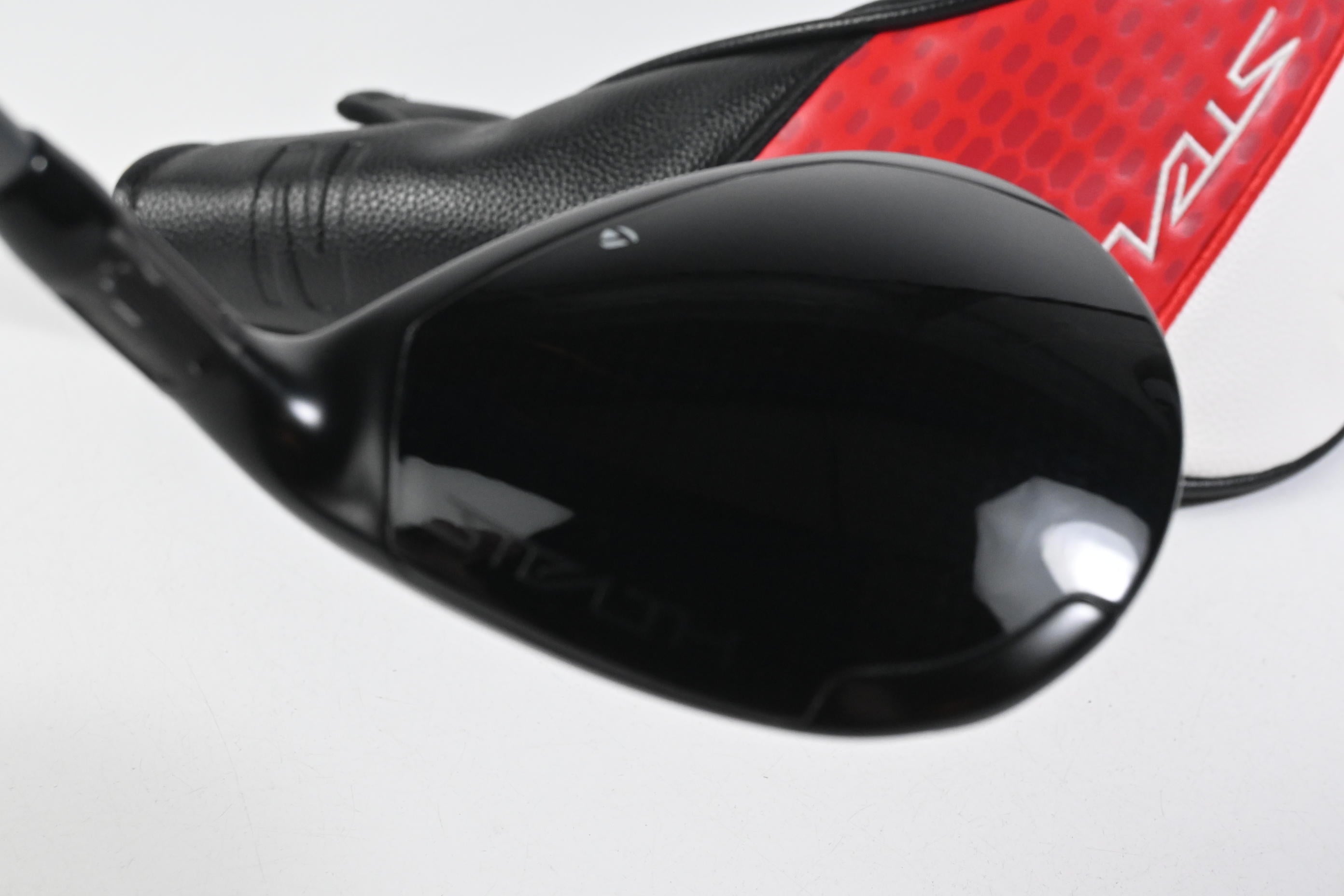 Taylormade Stealth 2 HD #5 Wood / 19 Degree / Stiff Flex HZRDUS Silver 60 Shaft