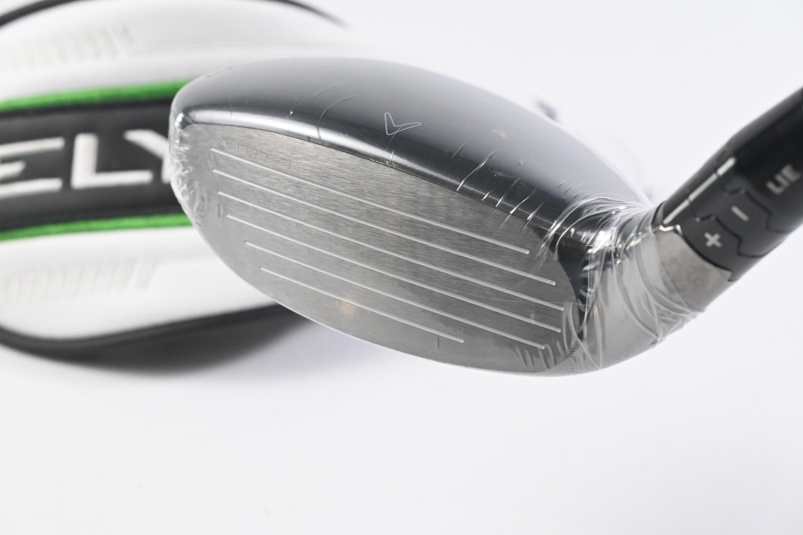 Callaway Elyte #4 Hybrid / 22 Degree / Regular Flex Denali Charcoal 60 Shaft