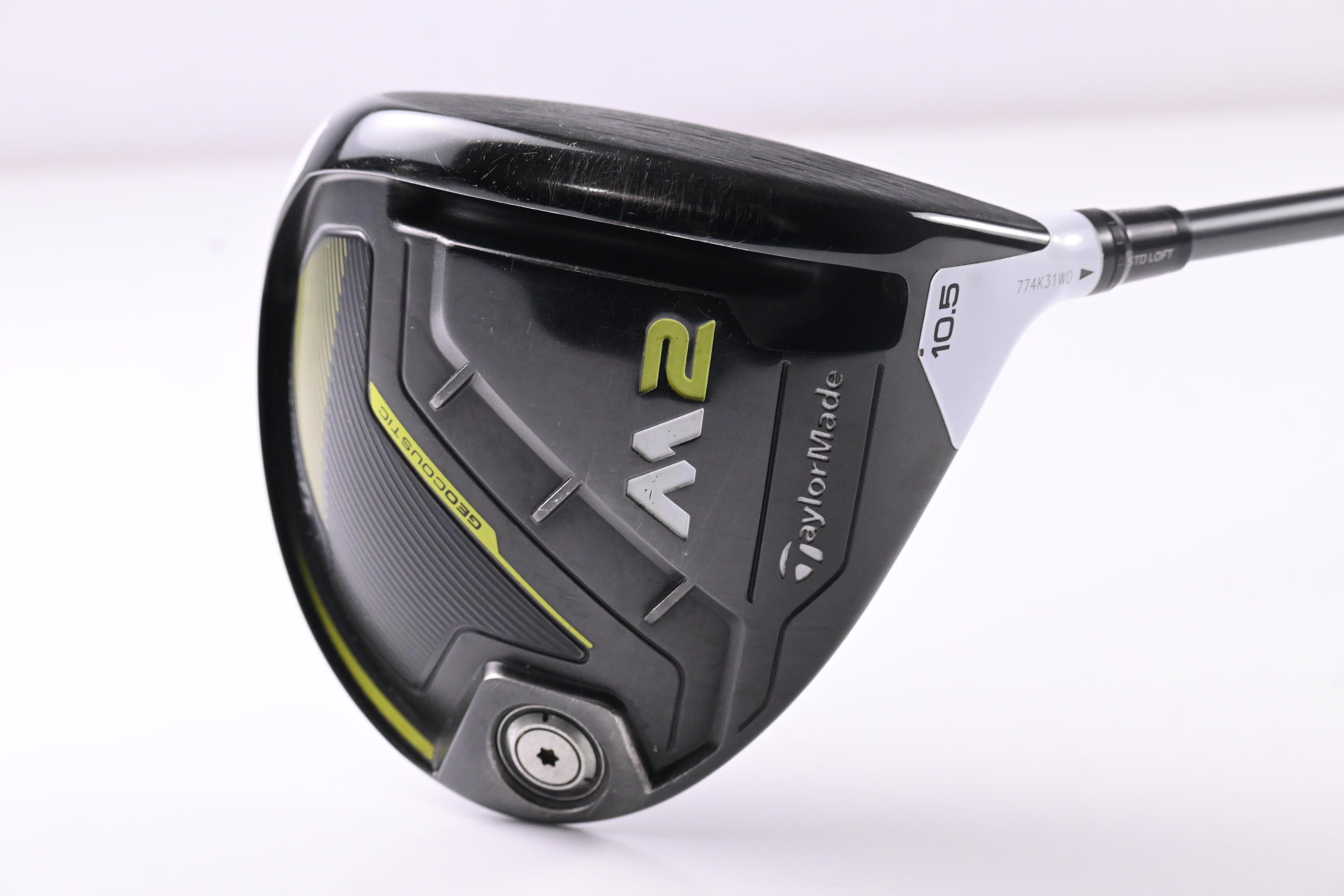 Taylormade M2 2017 Driver / 10.5 Degree / Regular Flex Fujikura XLR8 Pro 56 Shaft